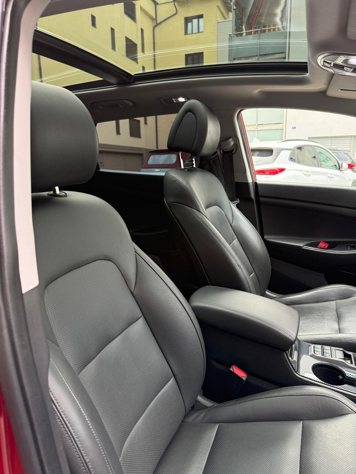 HYUNDAI Tucson 2.0 CRDi 185 Vertex 4WD-image-13