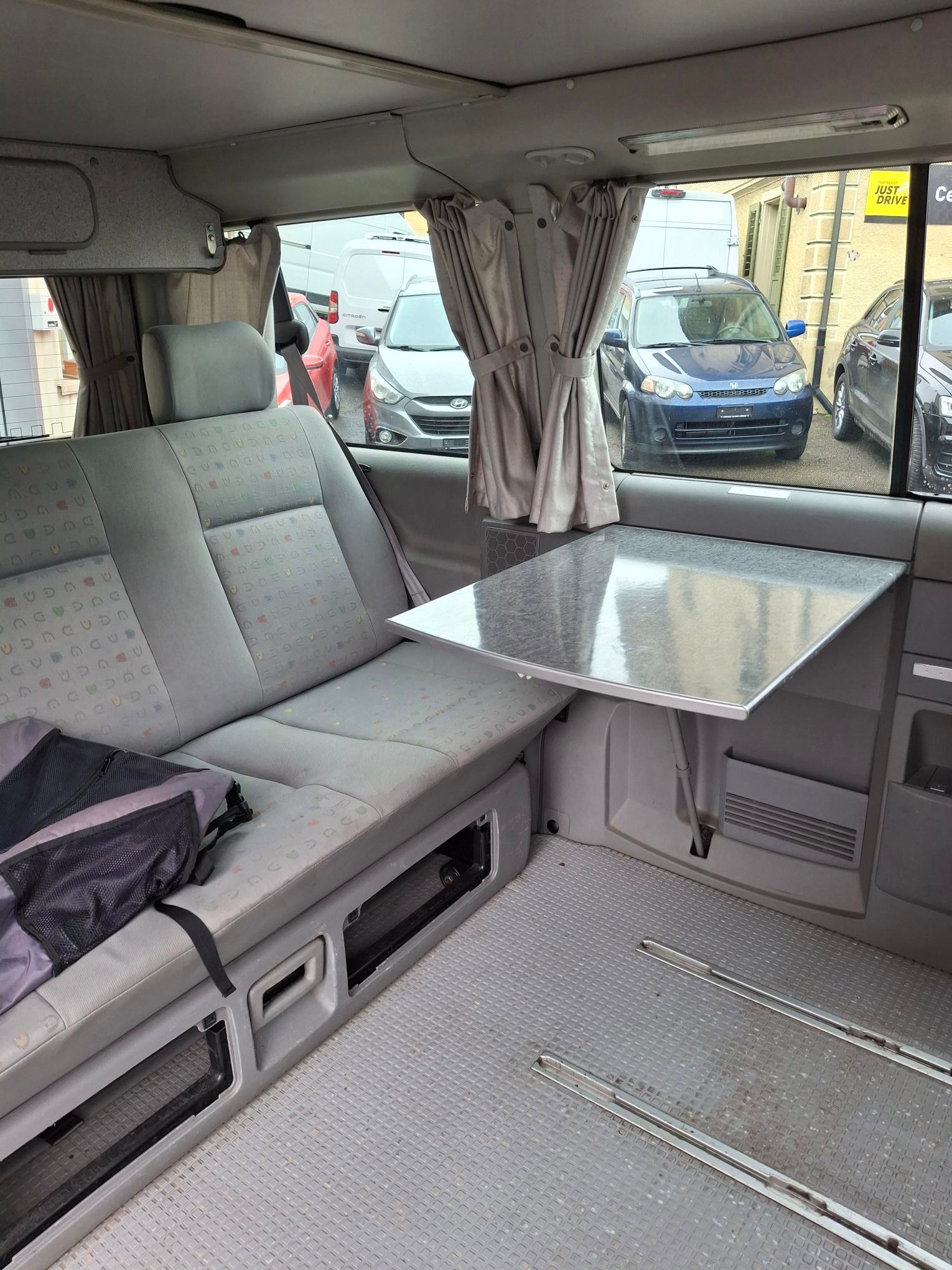 VW T4 Multivan 2.5TDI ABS-image-13