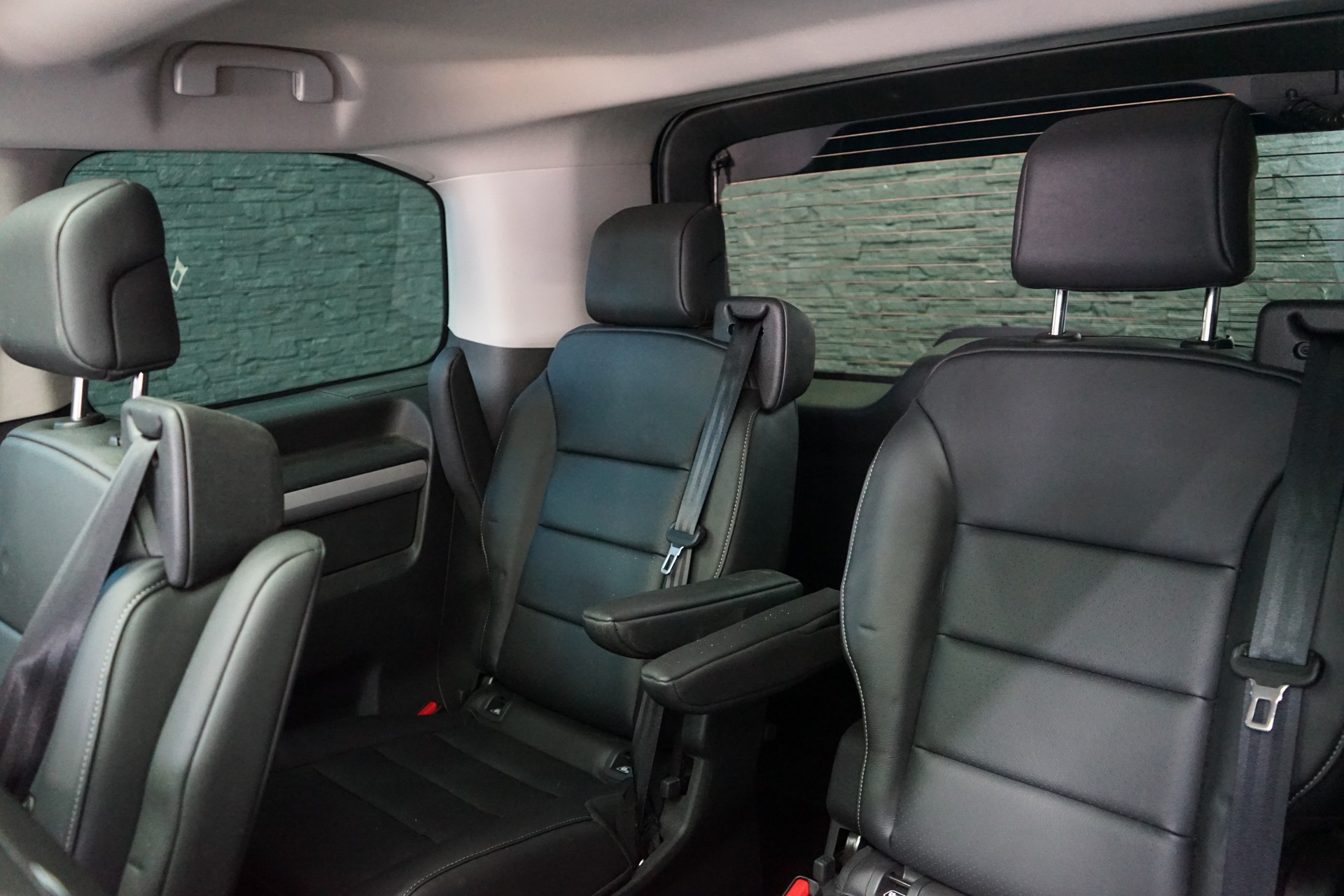 CITROEN Spacetourer EO 2.0 BlueHDi Business Lounge M EAT8-image-14