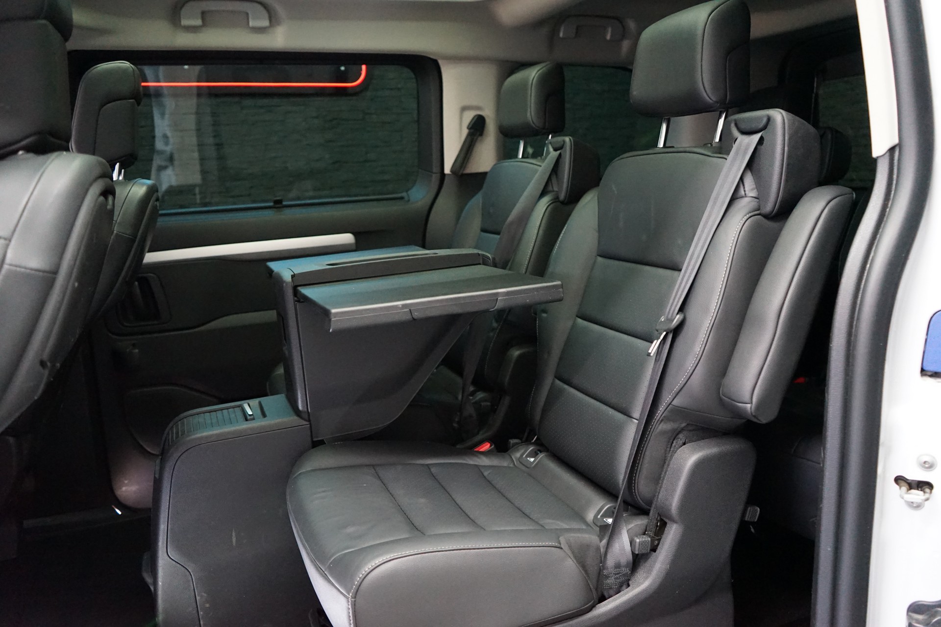 CITROEN Spacetourer EO 2.0 BlueHDi Business Lounge M EAT8-image-13