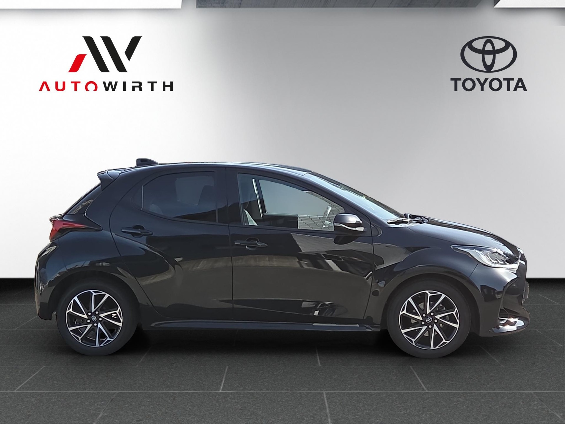 TOYOTA Yaris 1.5 VVT-iE Trend-image-3