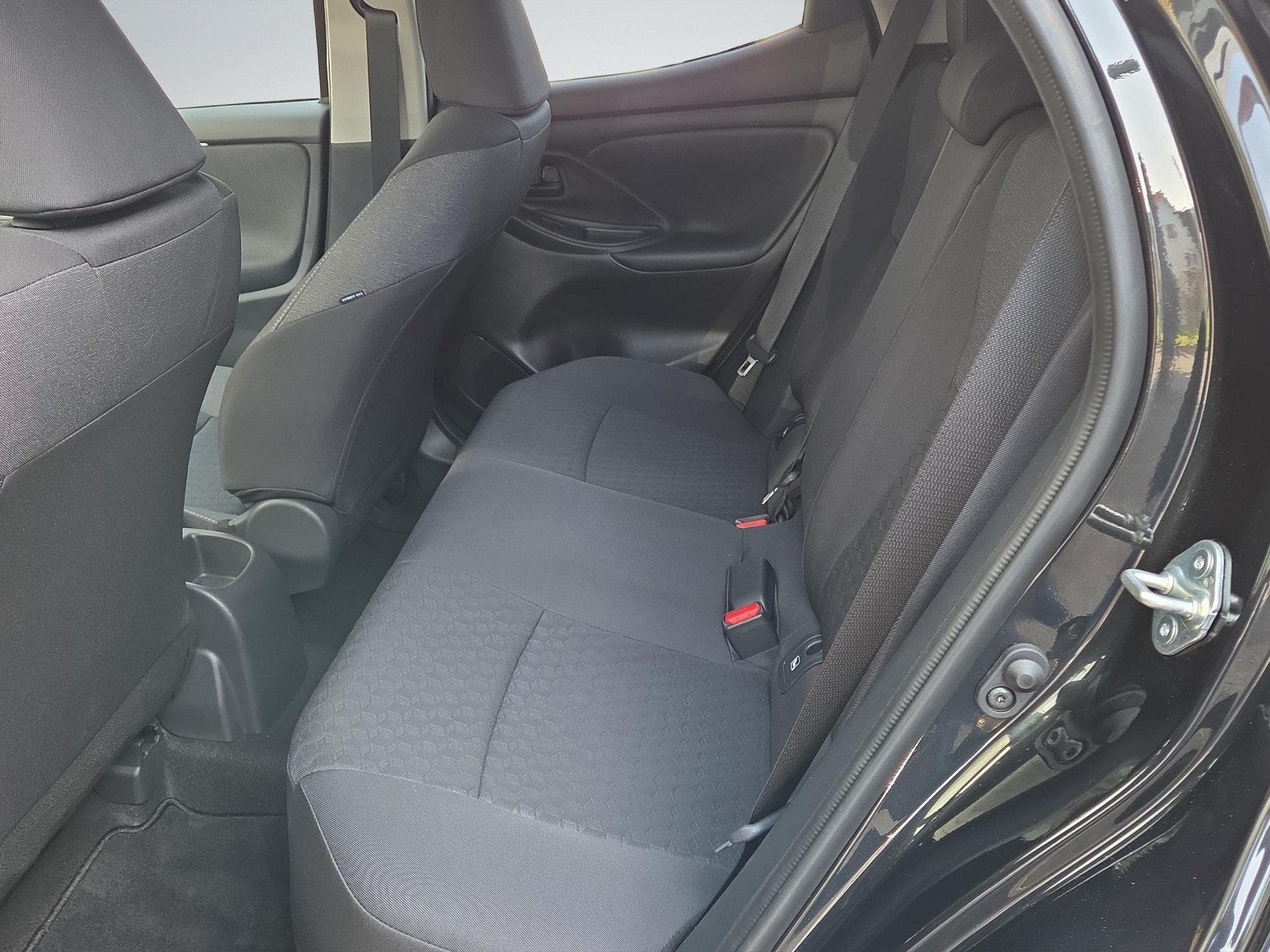 TOYOTA Yaris 1.5 VVT-iE Trend-image-14