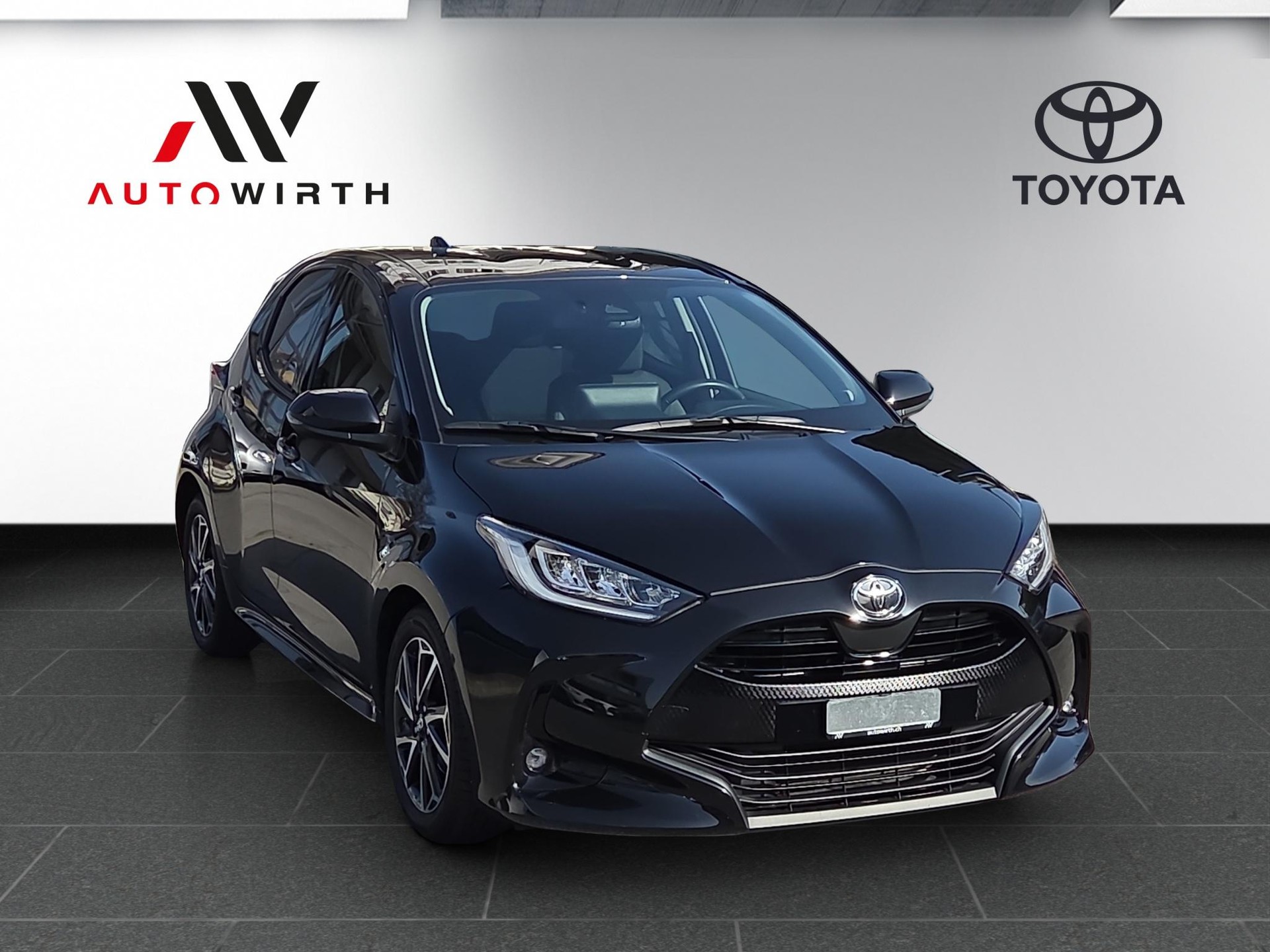 TOYOTA Yaris 1.5 VVT-iE Trend-image-2