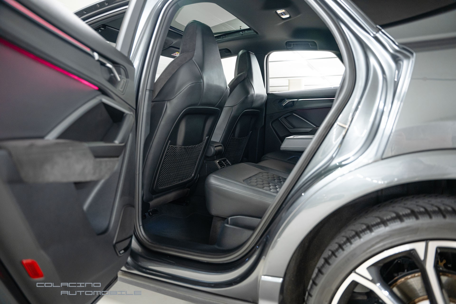 AUDI RS Q3 Sportback quattro S tronic-image-15