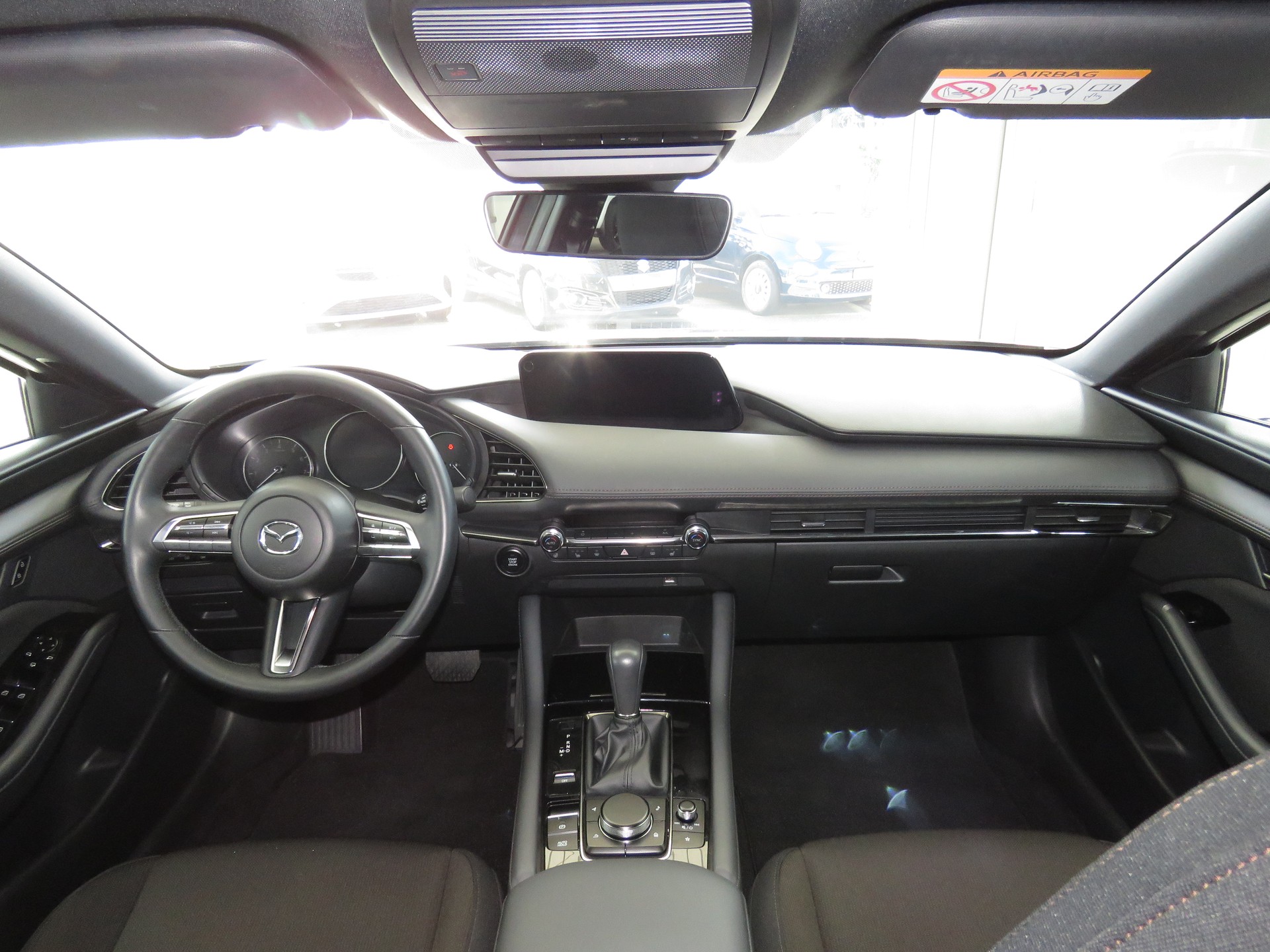 MAZDA 3 Hatchback SKYACTIV-G M Hybrid 122 Ambition Automat-image-13