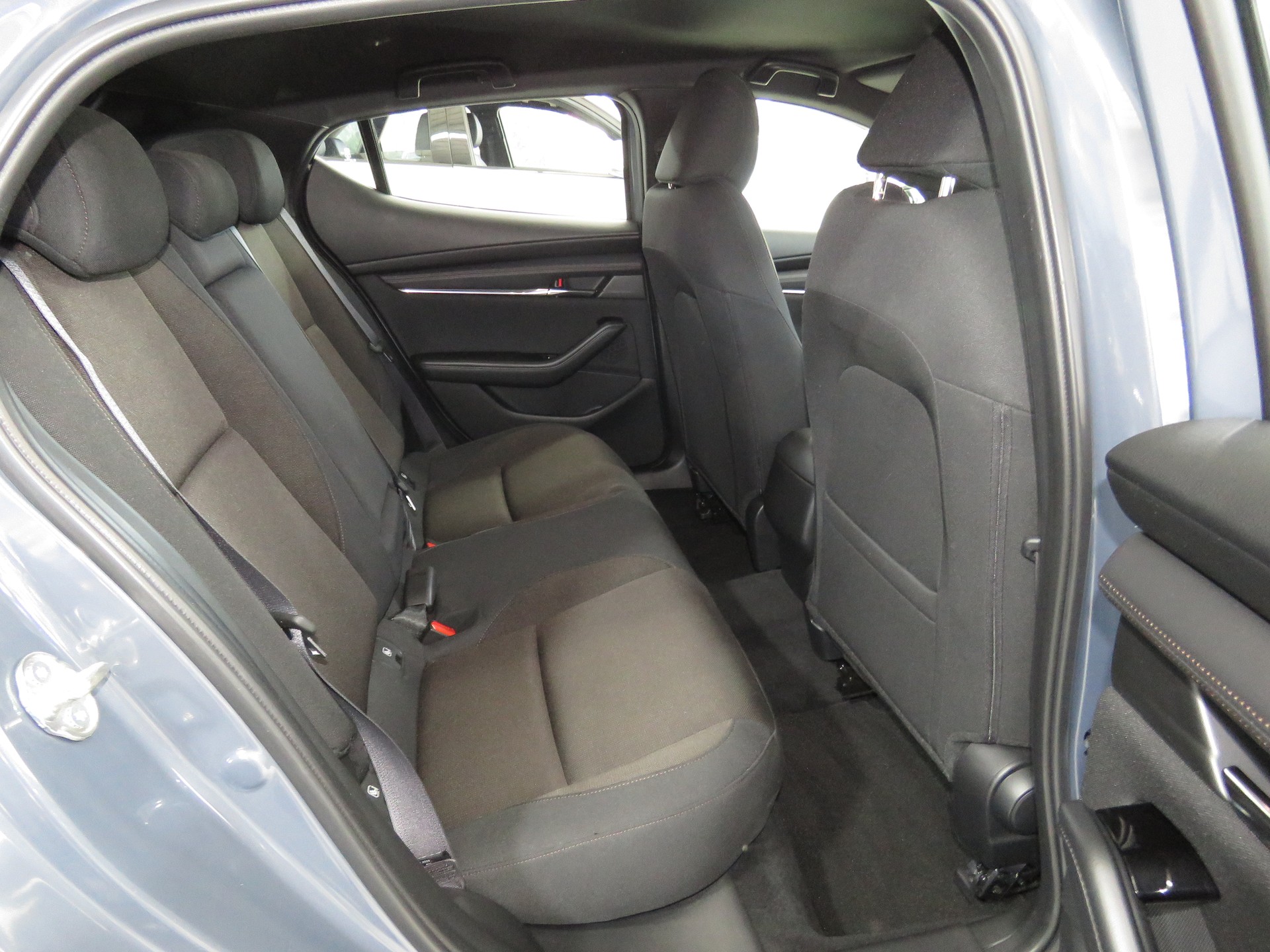 MAZDA 3 Hatchback SKYACTIV-G M Hybrid 122 Ambition Automat-image-12