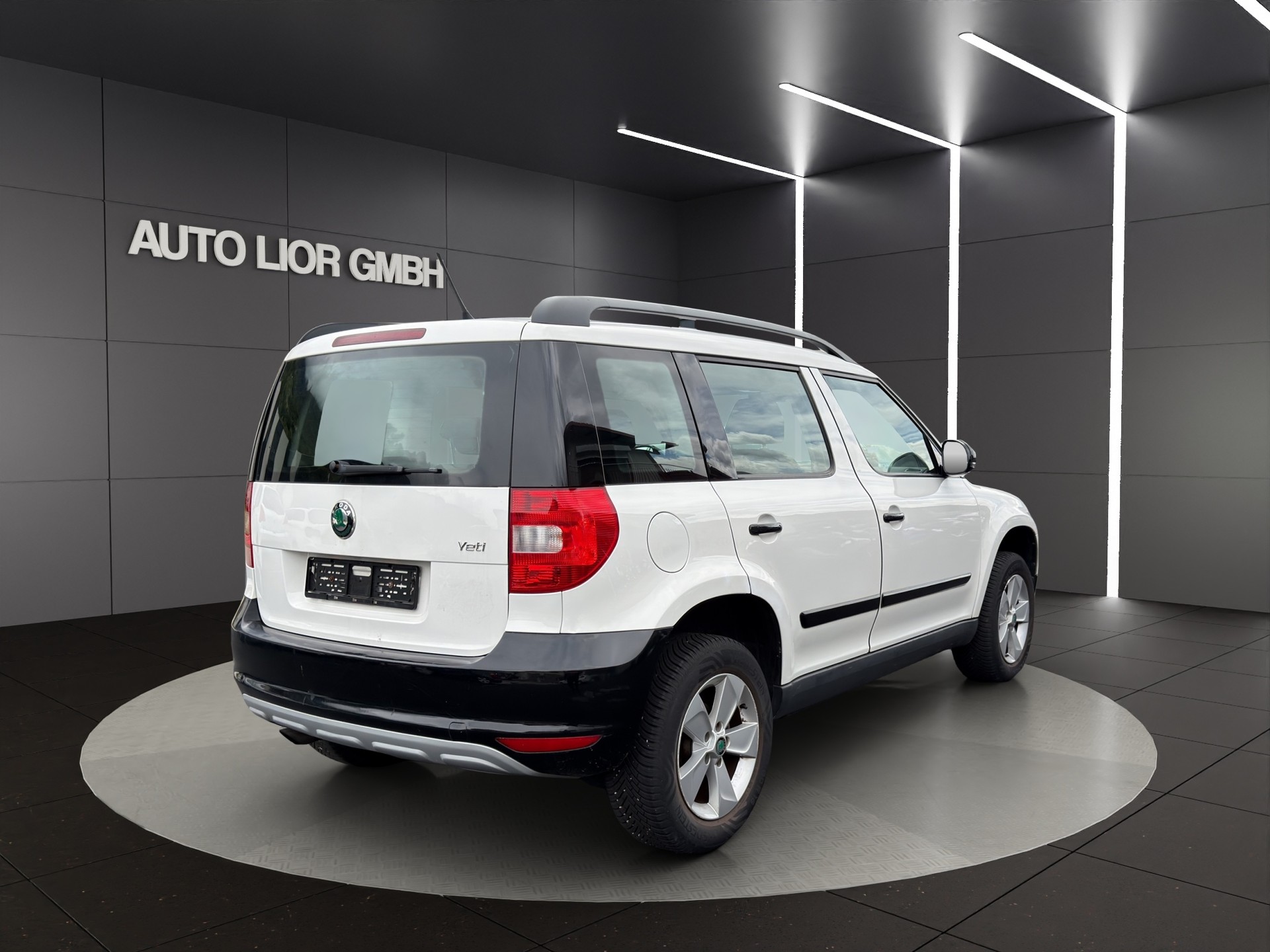 SKODA Yeti 1.2 TSI Elegance DSG-image-4