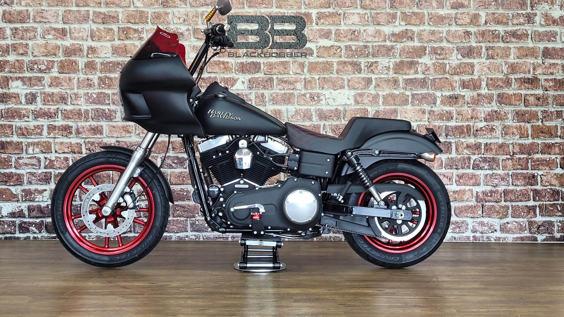 HARLEY-DAVIDSON FXDBI Dyna Street Bob-image-3