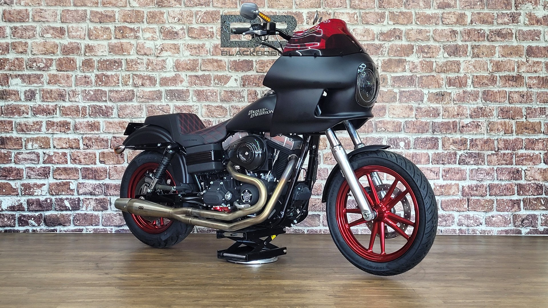 HARLEY-DAVIDSON FXDBI Dyna Street Bob-image-0