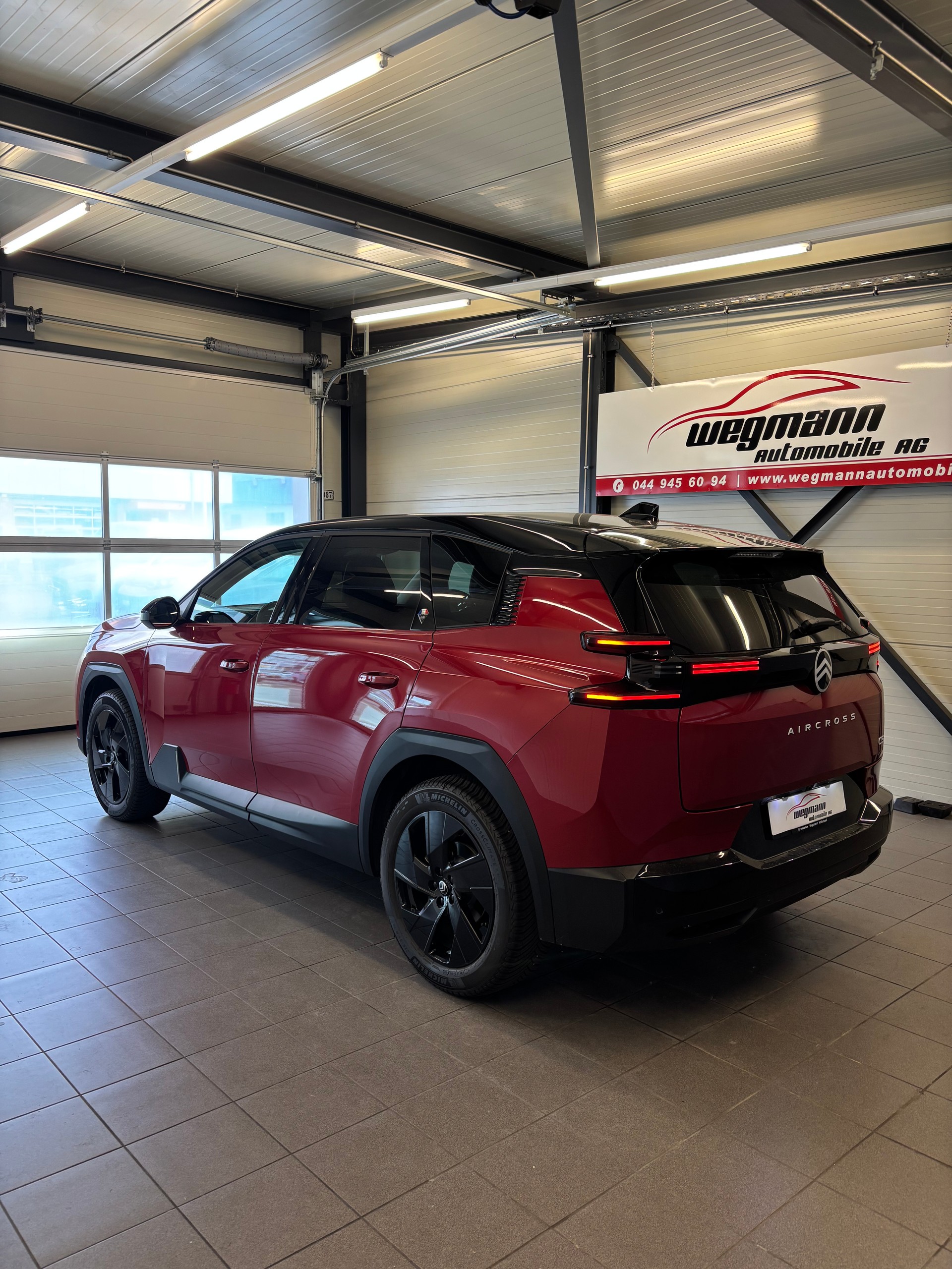 CITROEN C5 Aircross 1.2 HEV Max Automat-image-4