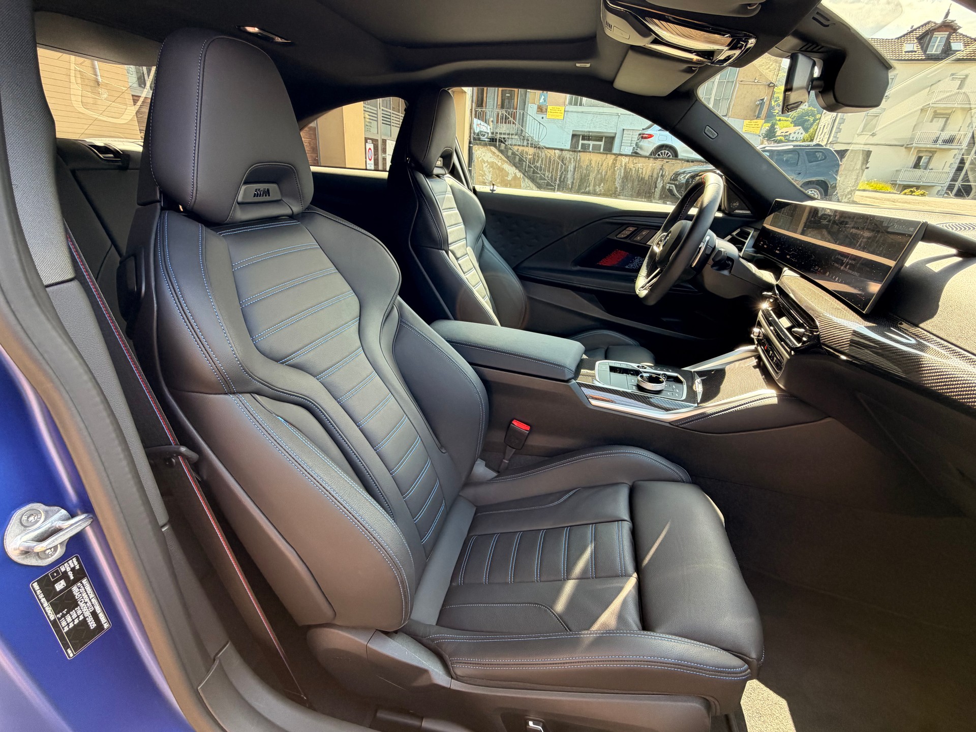BMW M240i xDrive M Sport Pro Steptronic-image-18