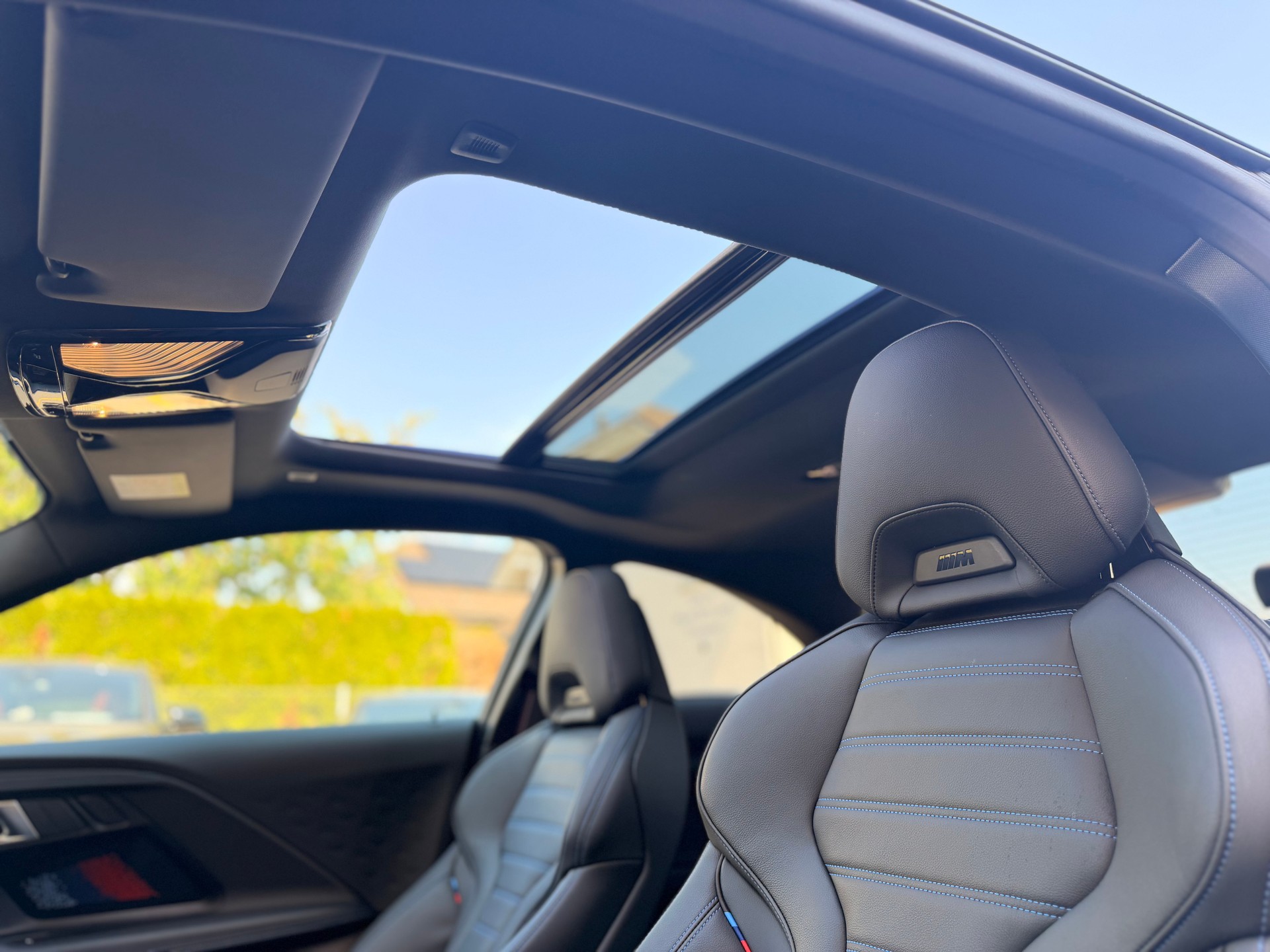 BMW M240i xDrive M Sport Pro Steptronic-image-10