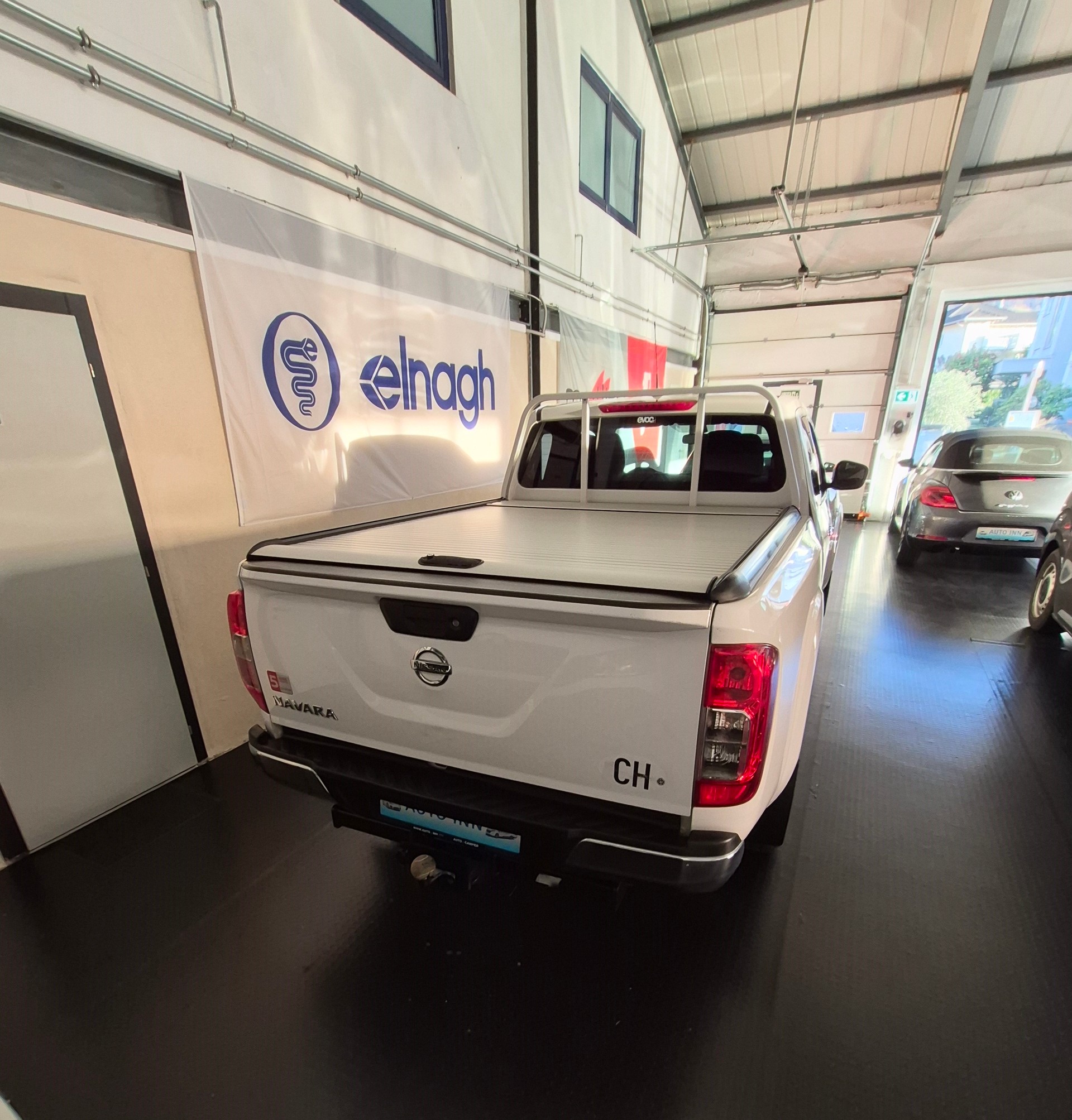 NISSAN Navara King Cab Acenta 2.3 dCi 4WD - 4X4-image-4