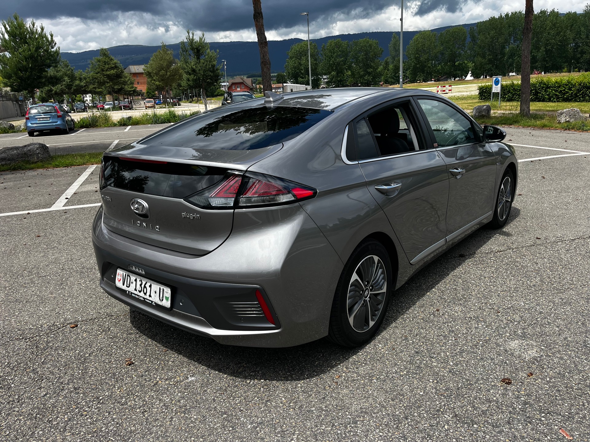 HYUNDAI Ioniq 1.6 GDi Plug in Hybrid Vertex DCT-image-10