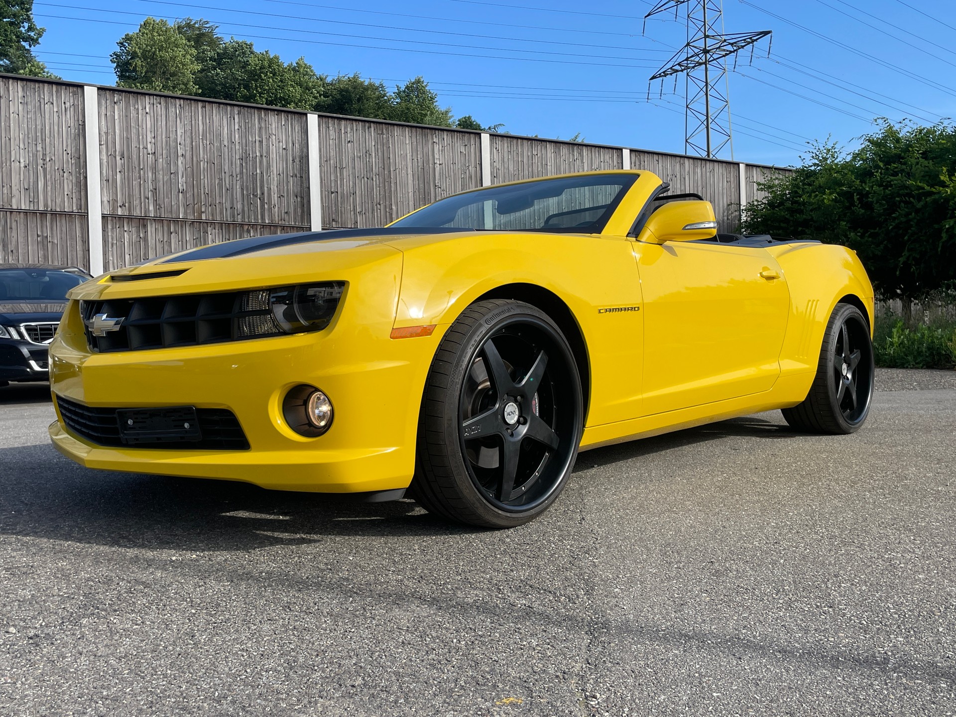 CHEVROLET Camaro 6.2 V8 Convertible-showroom-element-1
