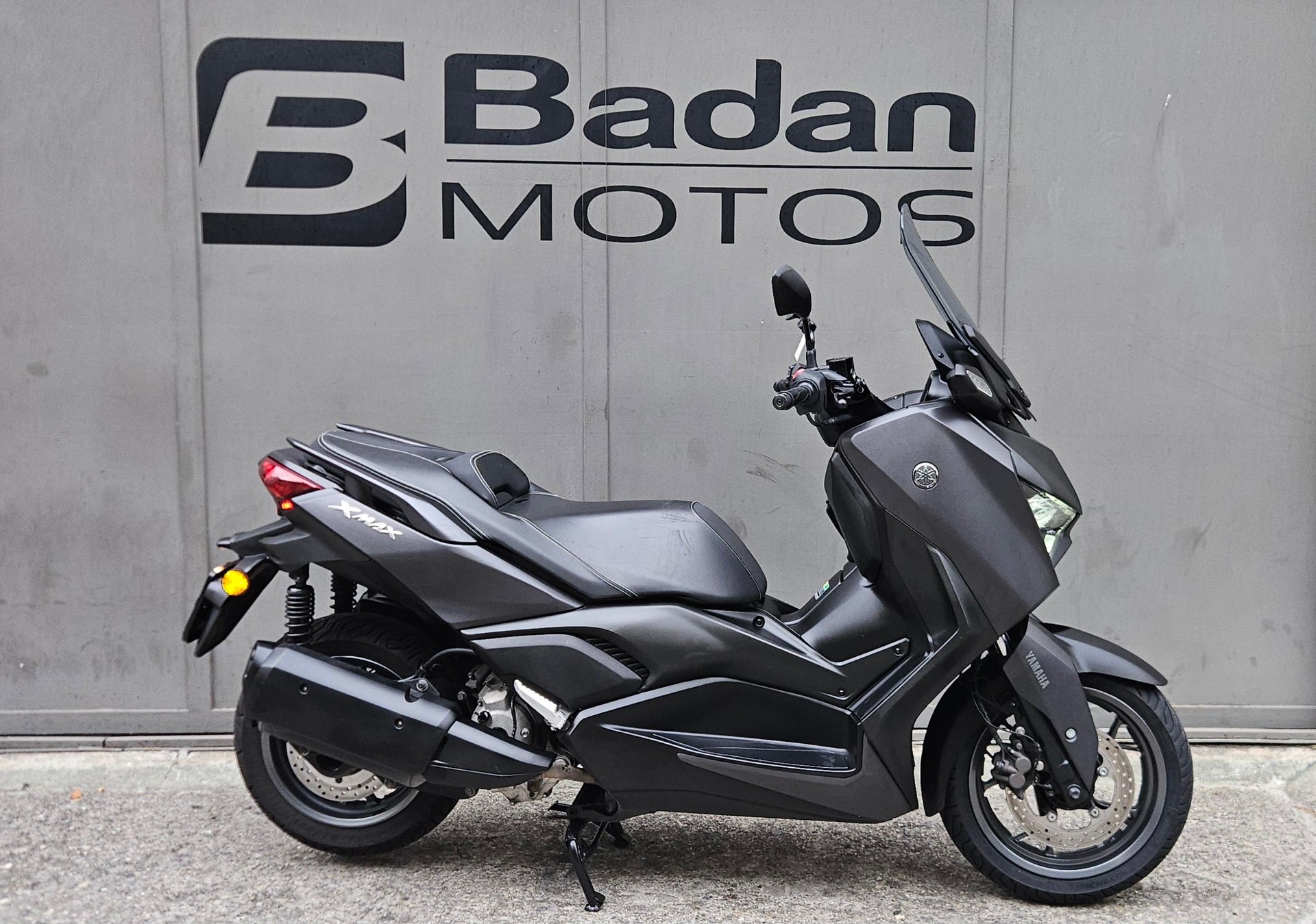 YAMAHA X-Max 300