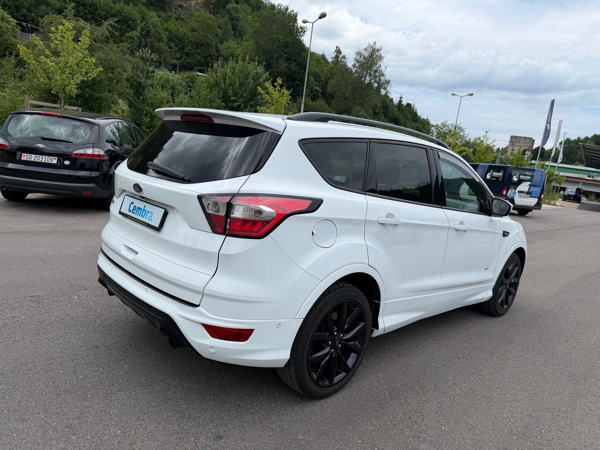 FORD Kuga 2.0 TDCi ST Line High 4WD PowerShift-image-4