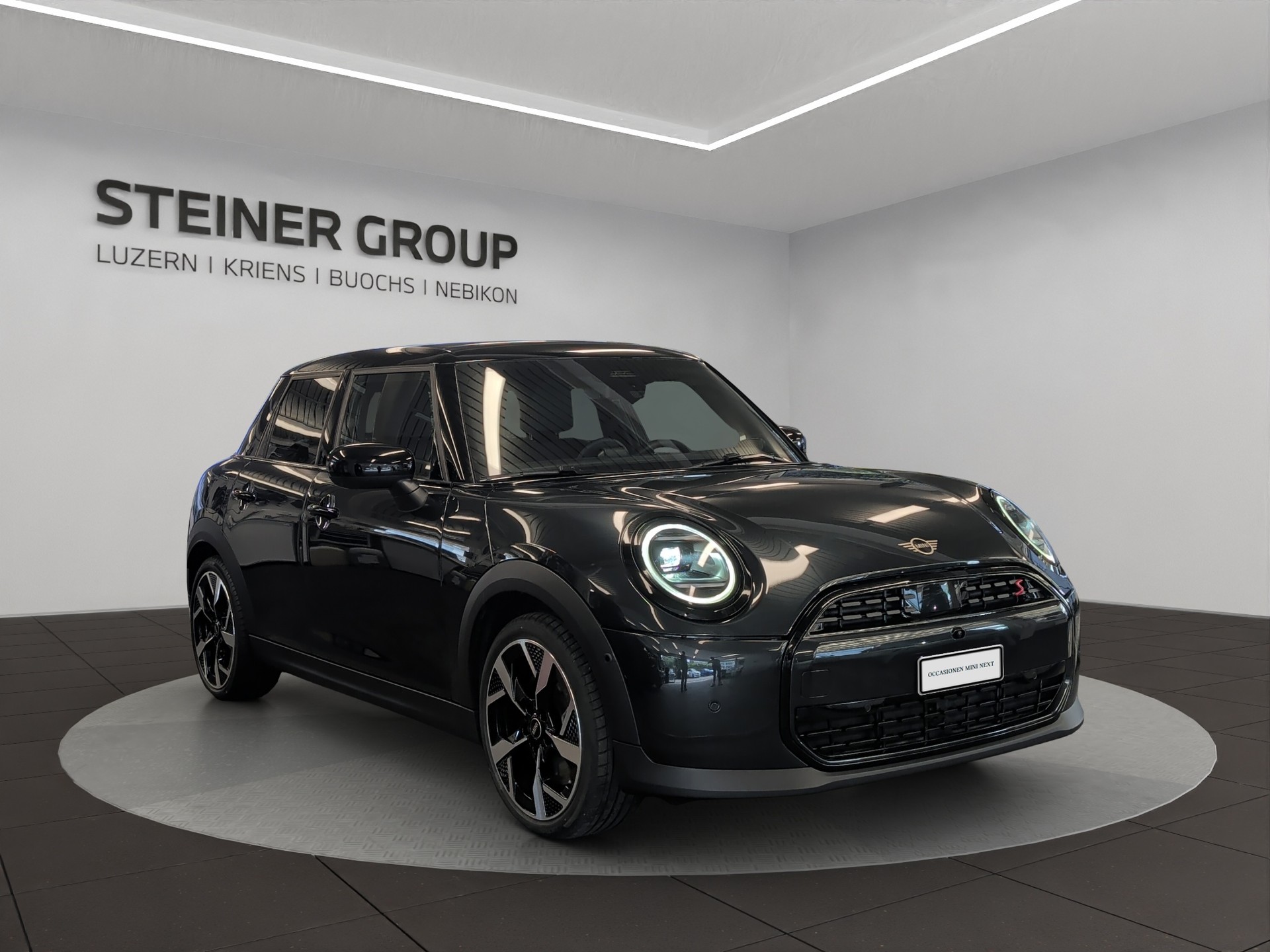 MINI Cooper S DKG-showroom-element-2