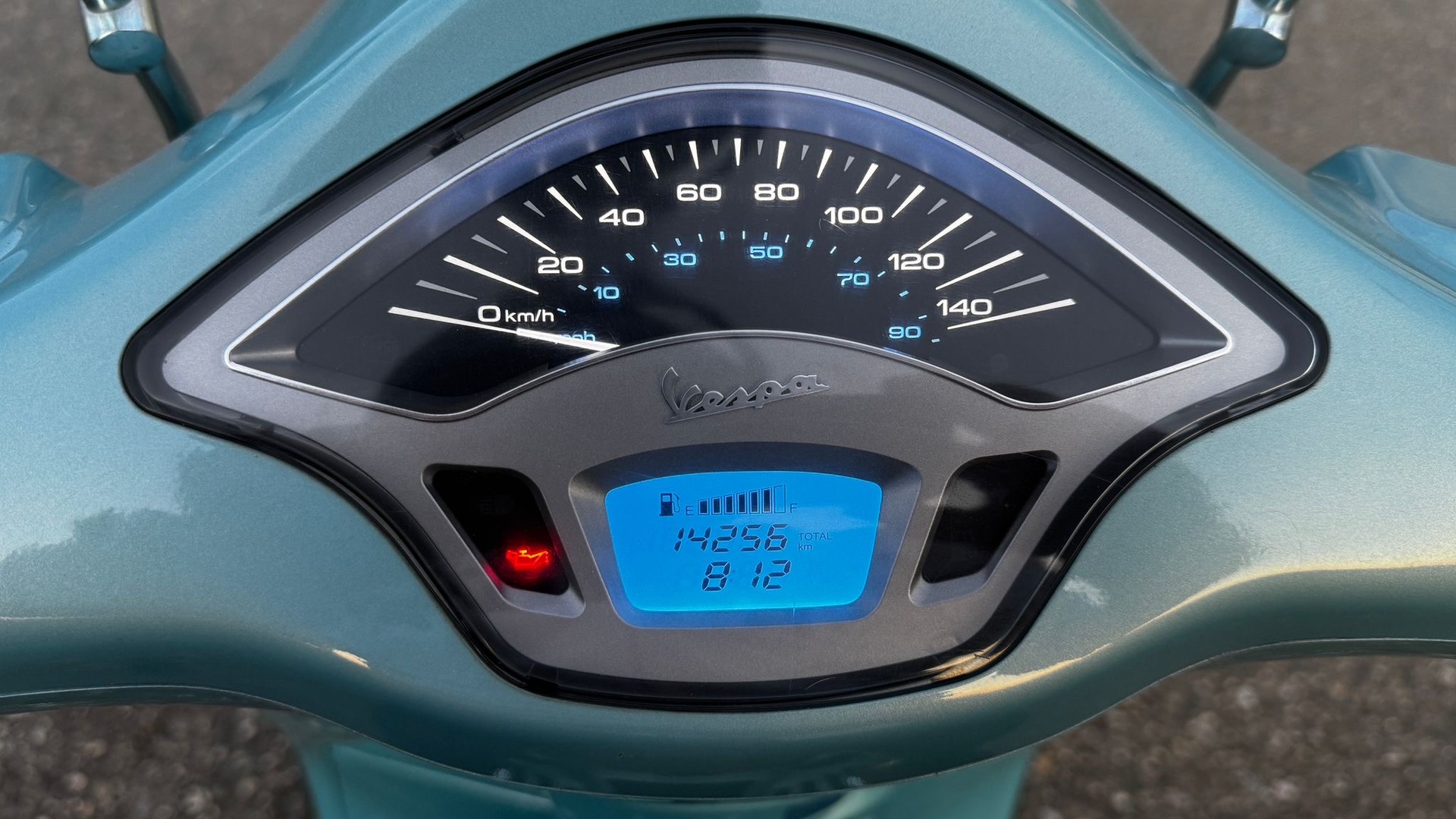 PIAGGIO Vespa 125 Primavera iGet 70° Anniversary ABS-image-7