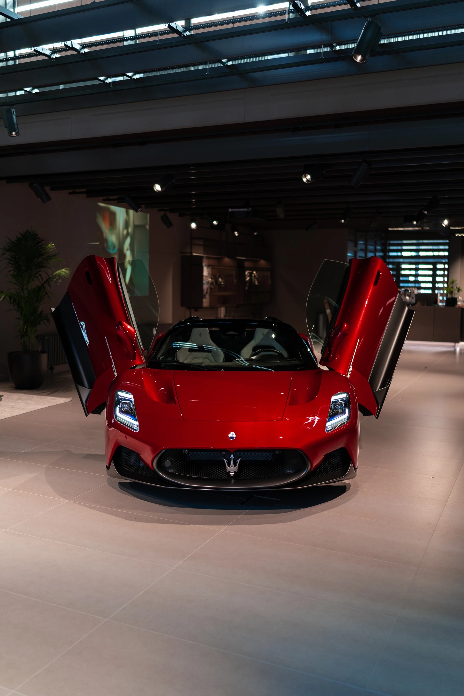 MASERATI MC20 Cielo - Rosso Vincente - FUORISERIE-image-20