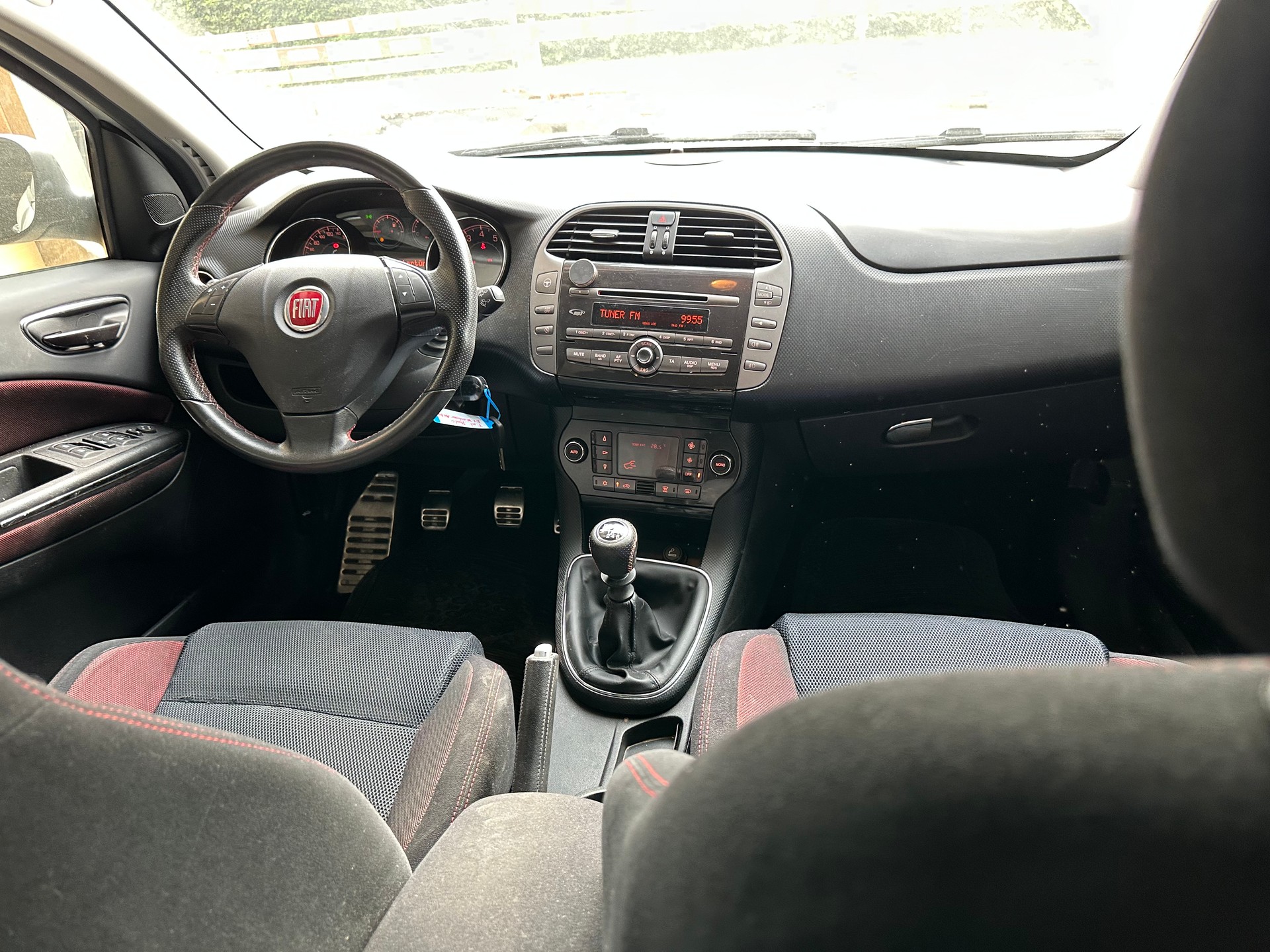 FIAT BRAVO-image-6