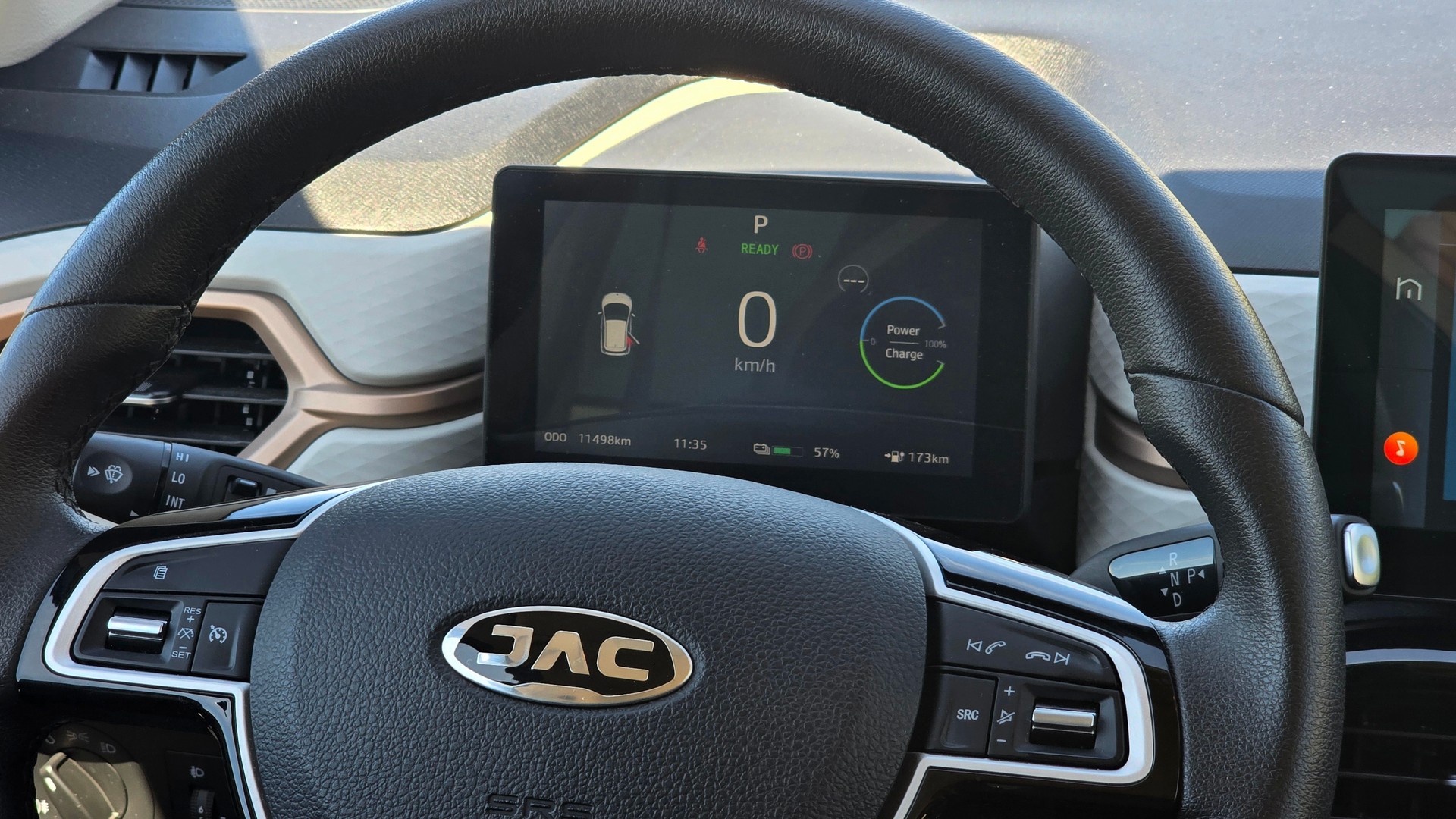 JAC e-JS1 31kWh-image-11