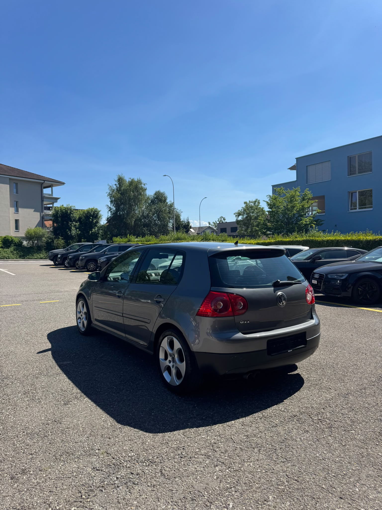 VW Golf 2.0 TFSI GTI-image-9