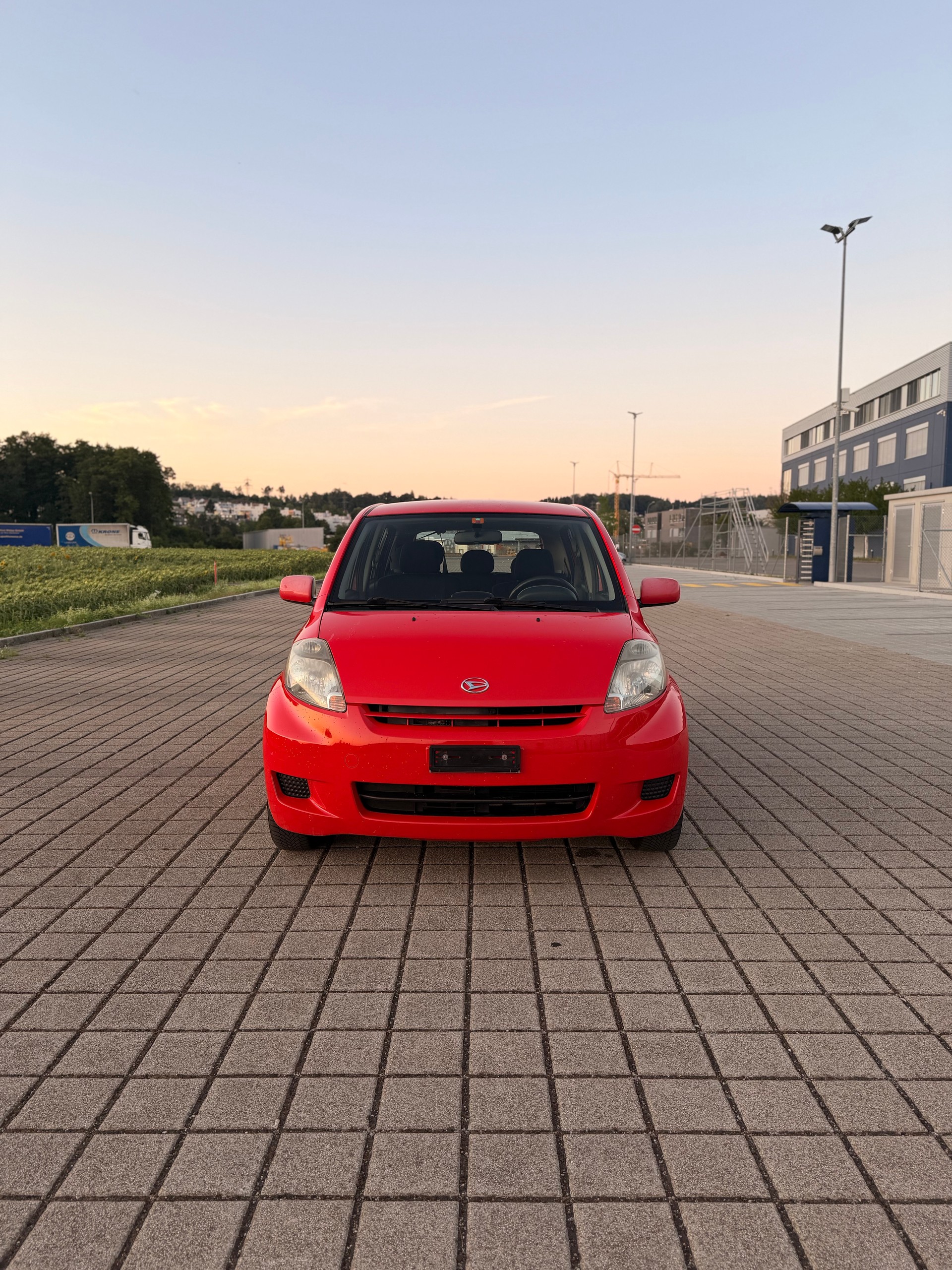 DAIHATSU Sirion 1.3 eco-4WD-showroom-element-2