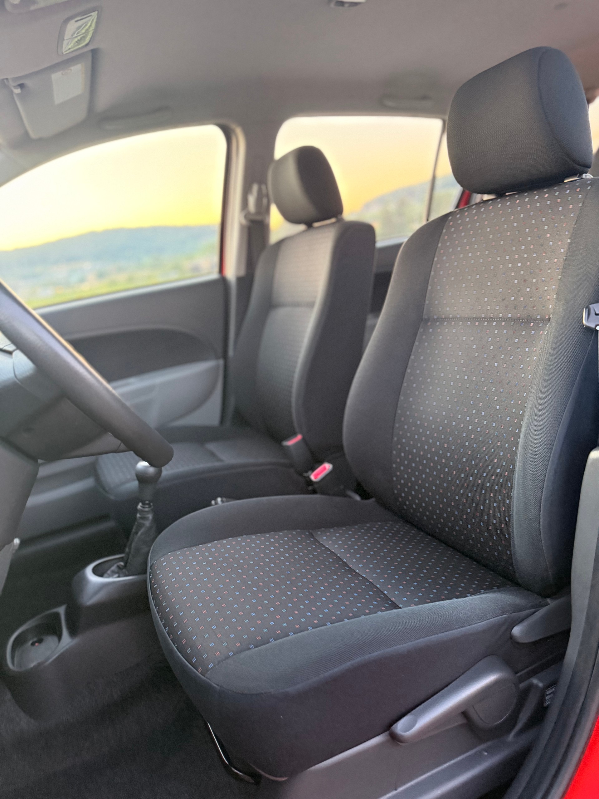 DAIHATSU Sirion 1.3 eco-4WD-image-17