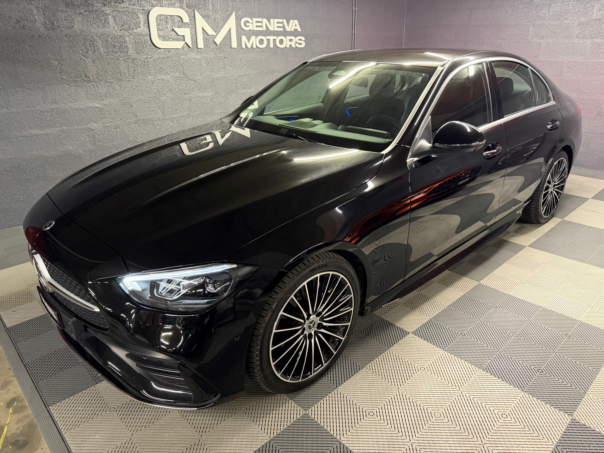 MERCEDES-BENZ C 200 4Matic AMG Line