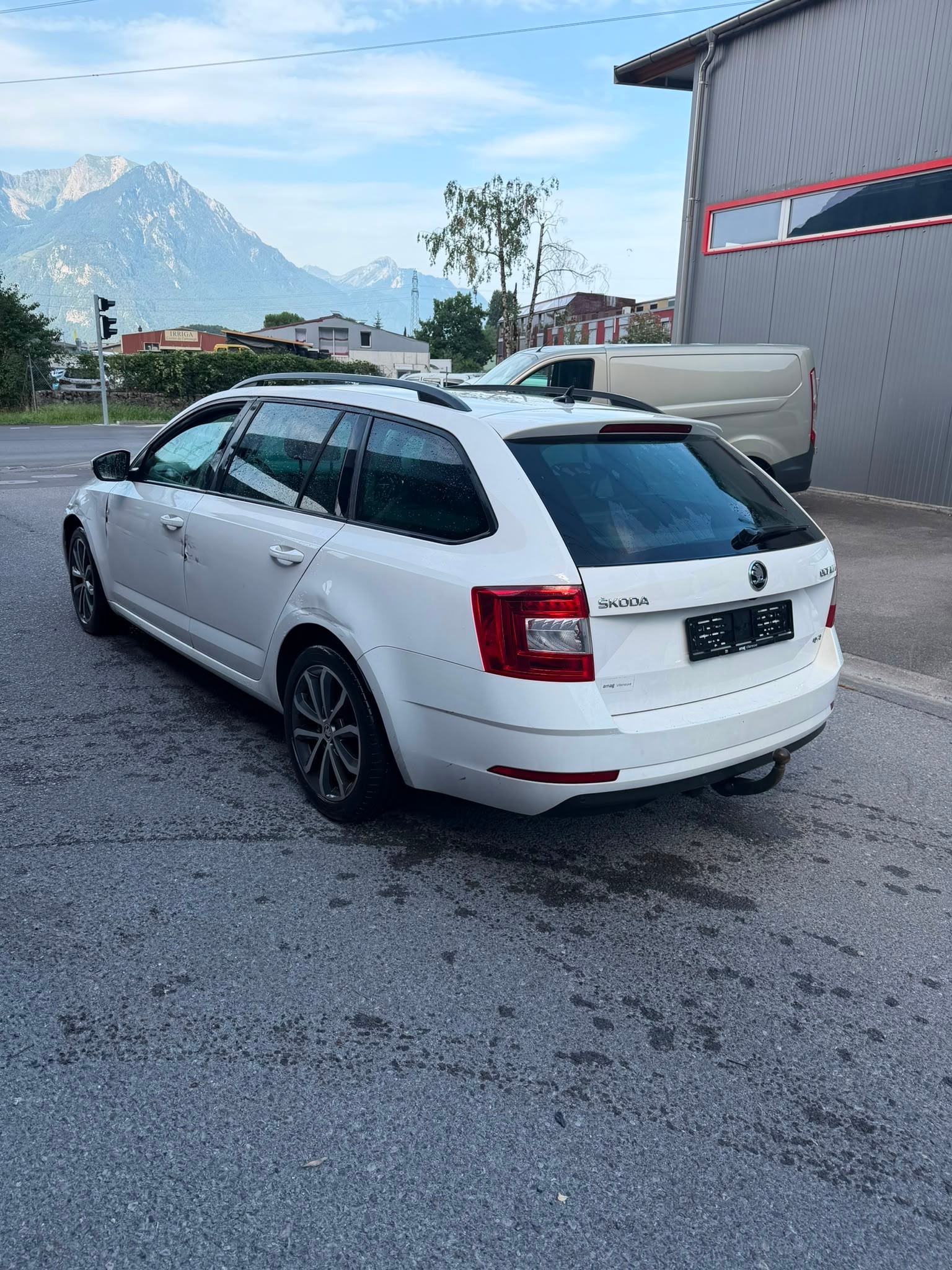 SKODA Octavia Combi 2.0 TDI L&K 4x4 DSG-showroom-element-3