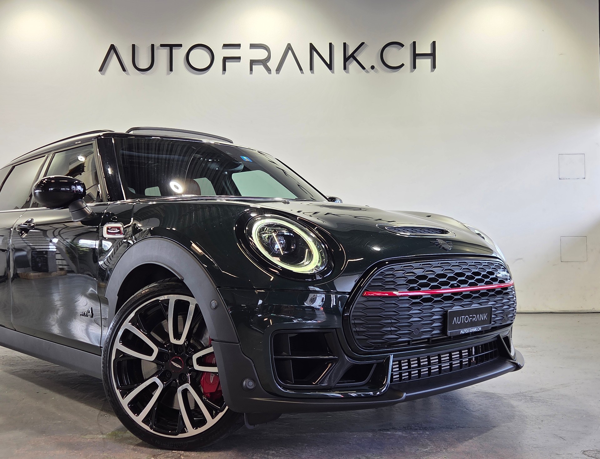 MINI Clubman F54 2.0i John Cooper Works ALL4-image-8