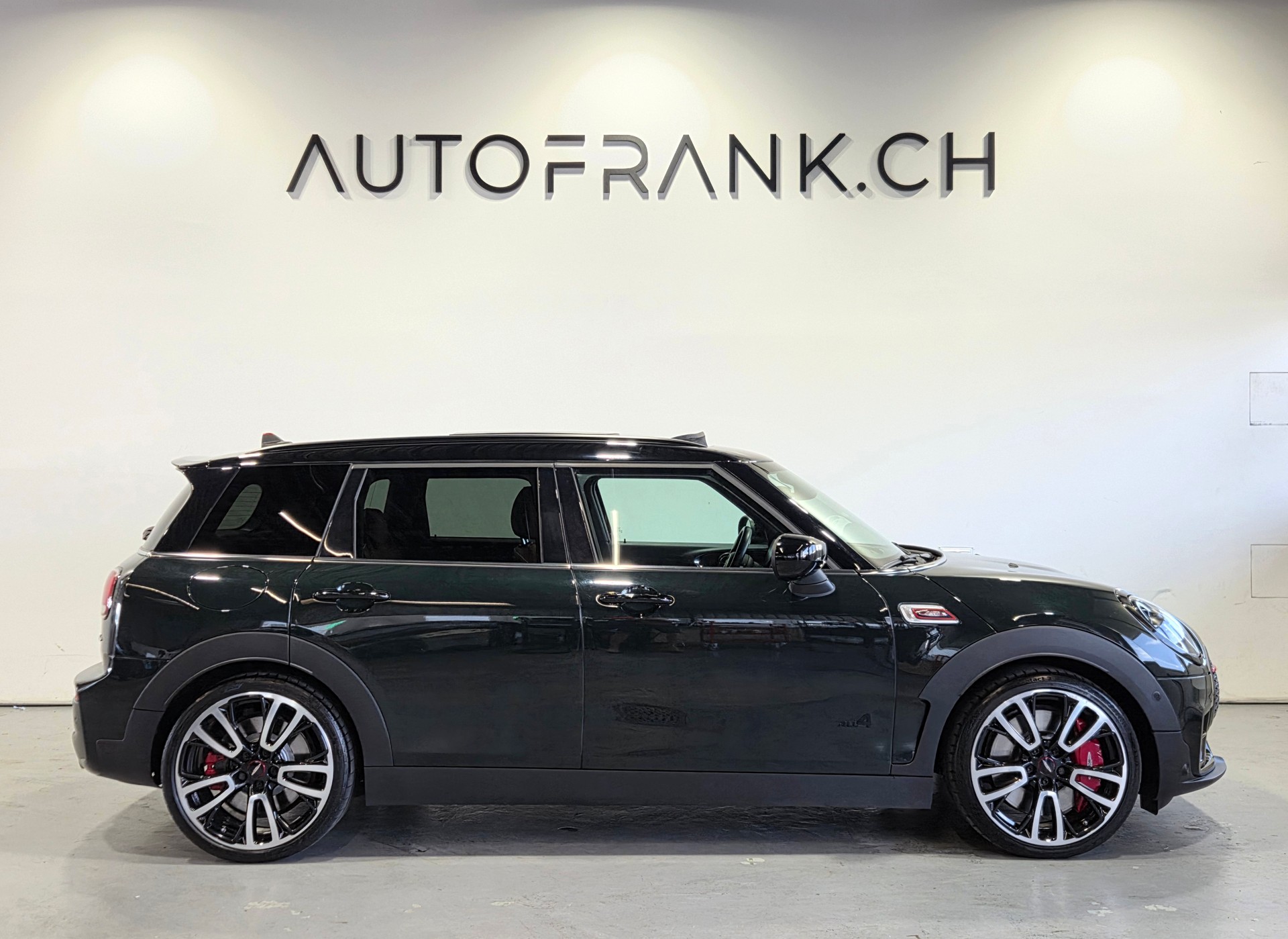 MINI Clubman F54 2.0i John Cooper Works ALL4-showroom-element-1