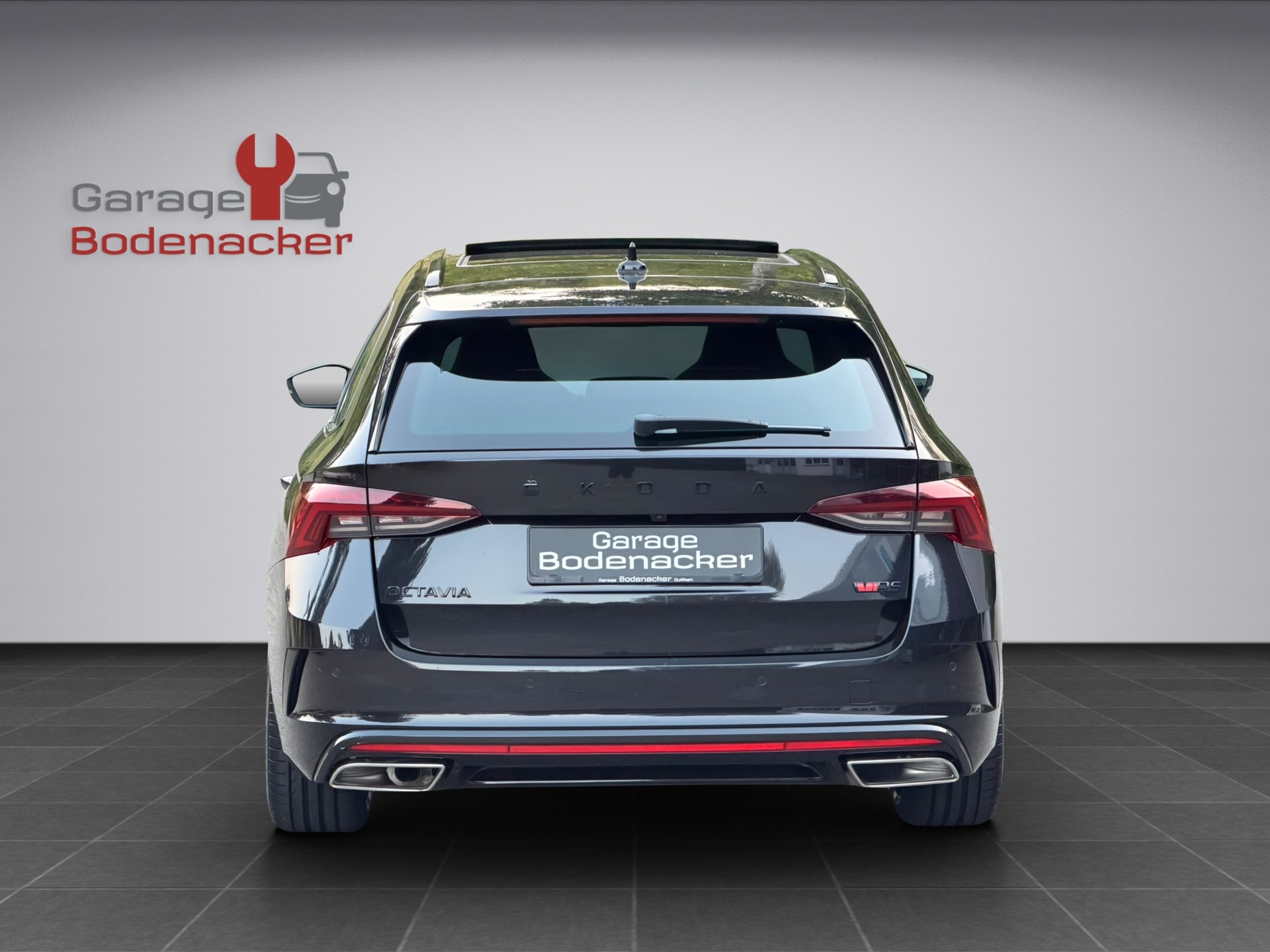 SKODA Octavia Combi 2.0 TDI DSG RS 4x4 * 200PS *-image-16