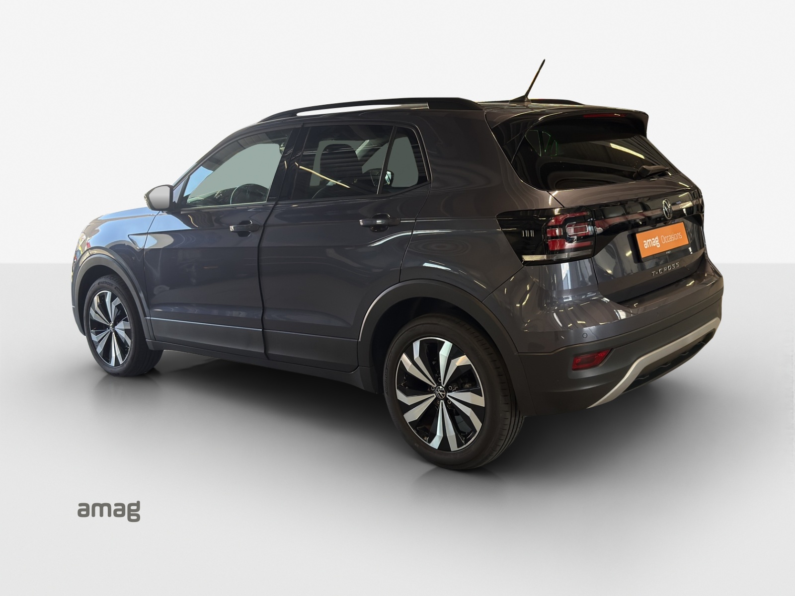 VW T-Cross 1.0 TSI Life Limited DSG-showroom-element-2