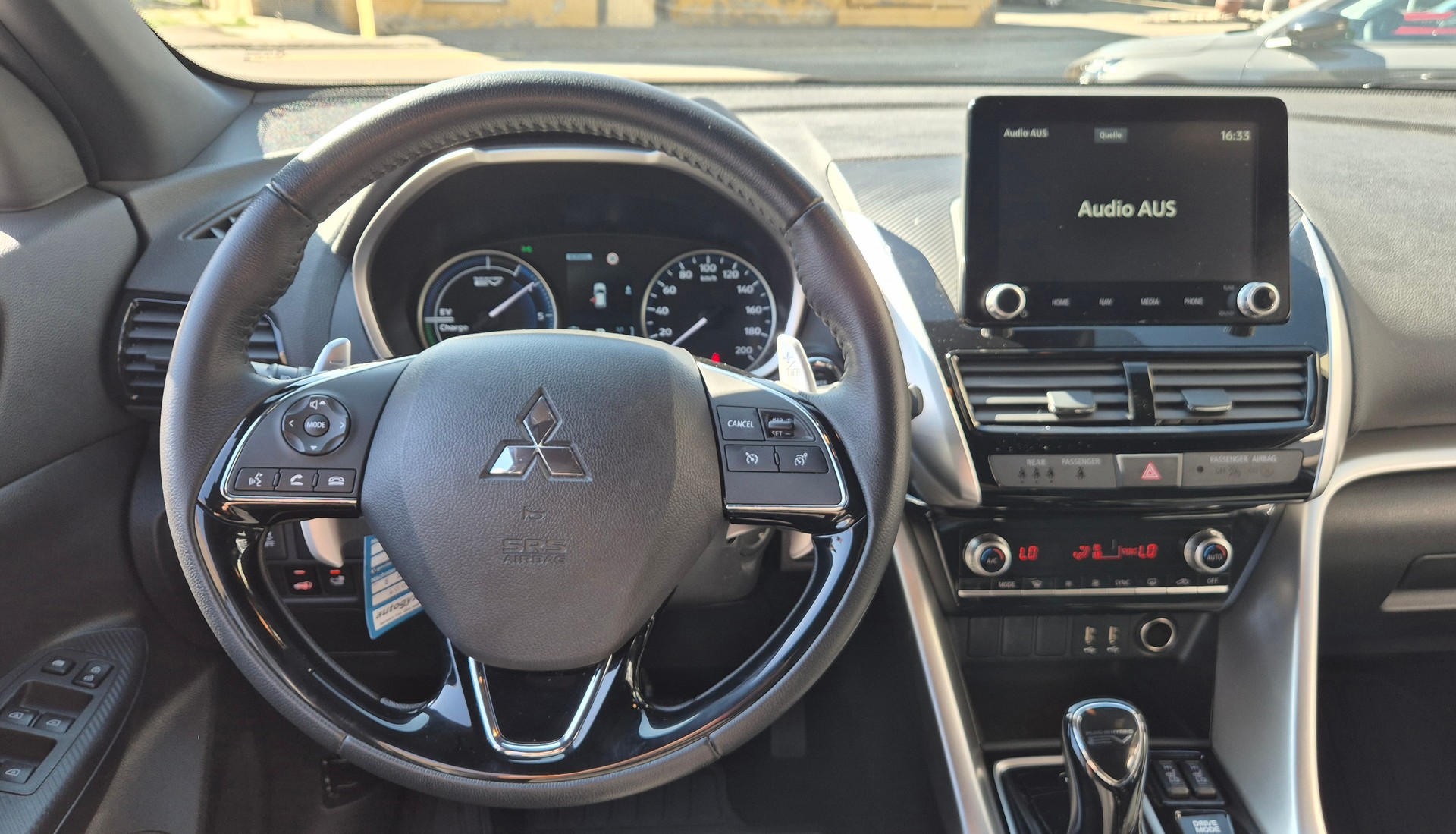 MITSUBISHI Eclip.Cross PHEV Intense-image-5