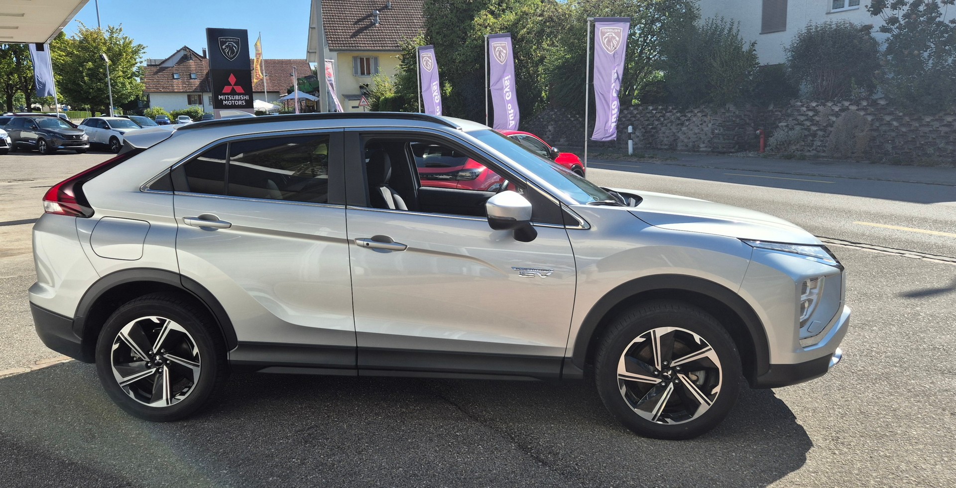 MITSUBISHI Eclip.Cross PHEV Intense-image-3