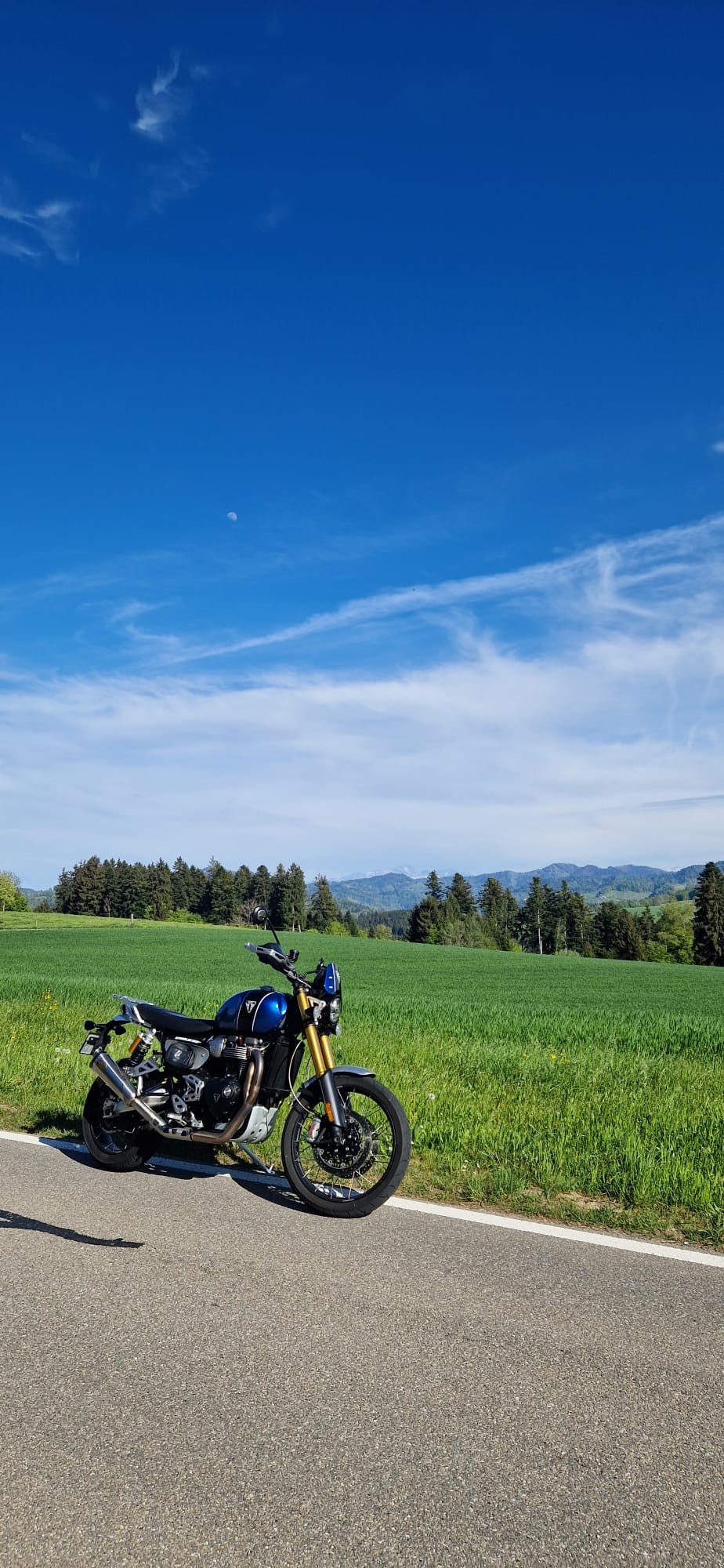 TRIUMPH Scrambler 1200 XE-image-1