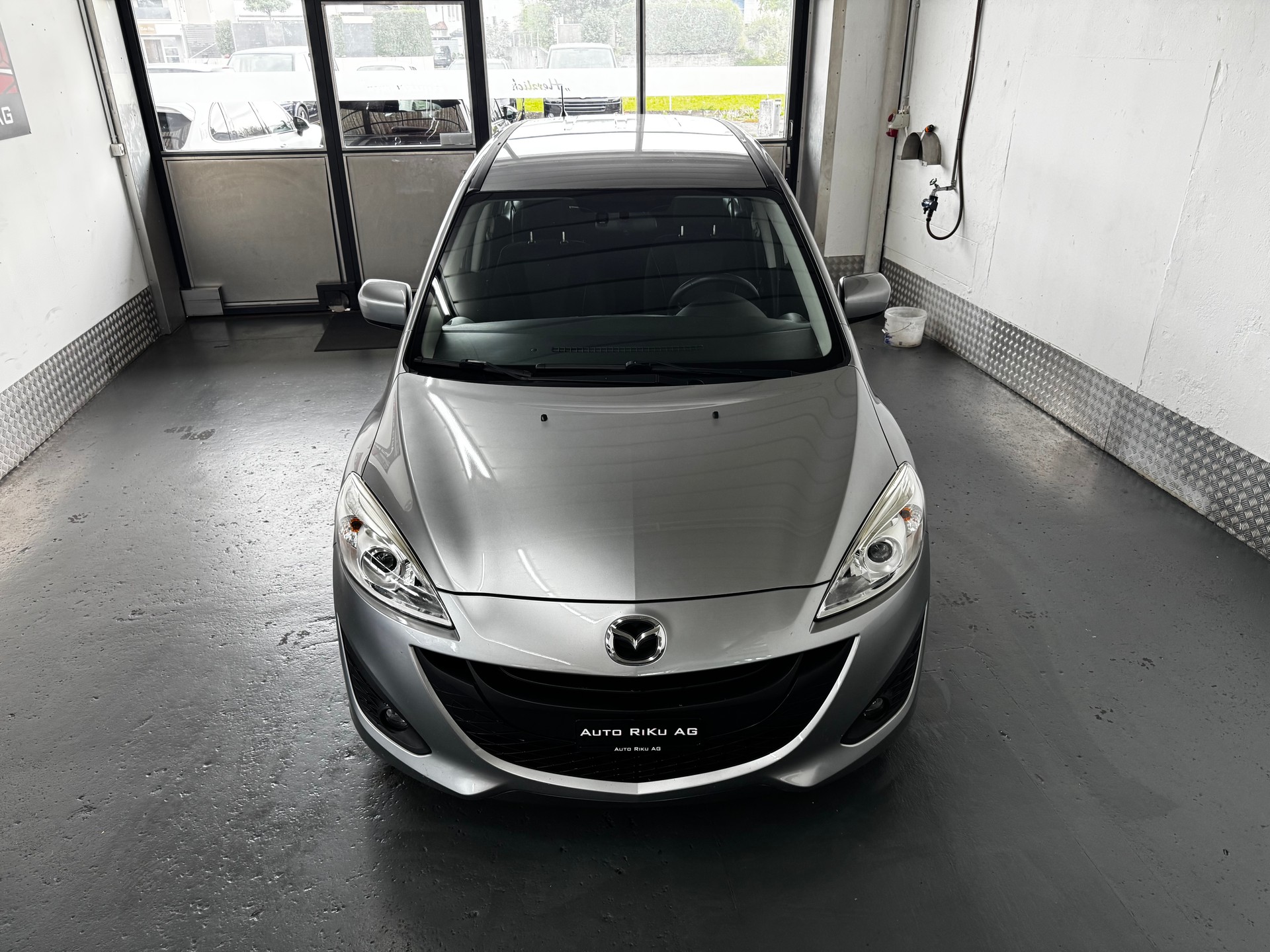 MAZDA 5 2.0 16V Exclusive-showroom-element-2