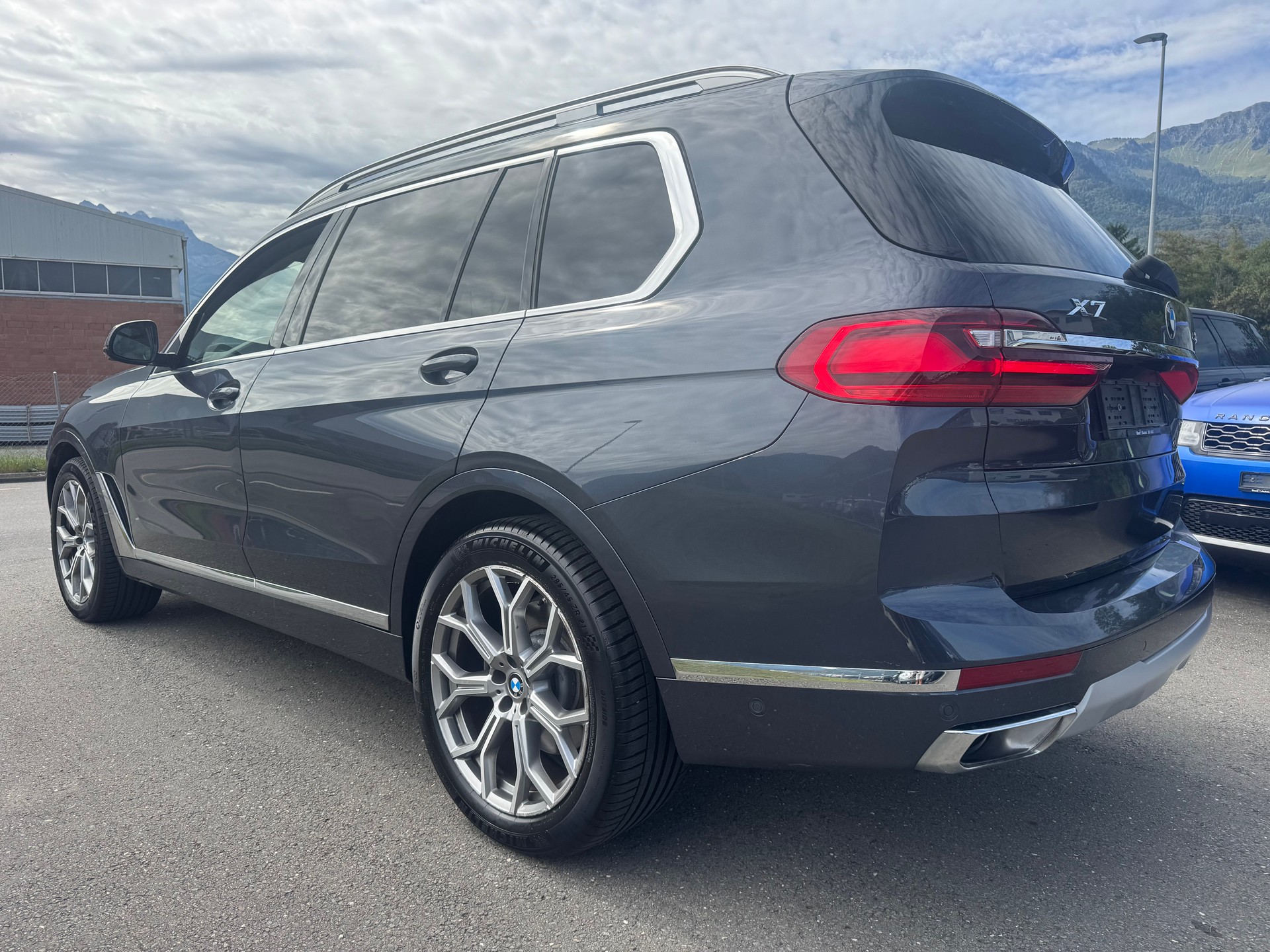 BMW X7 xDrive 48V 40d Steptronic-image-7