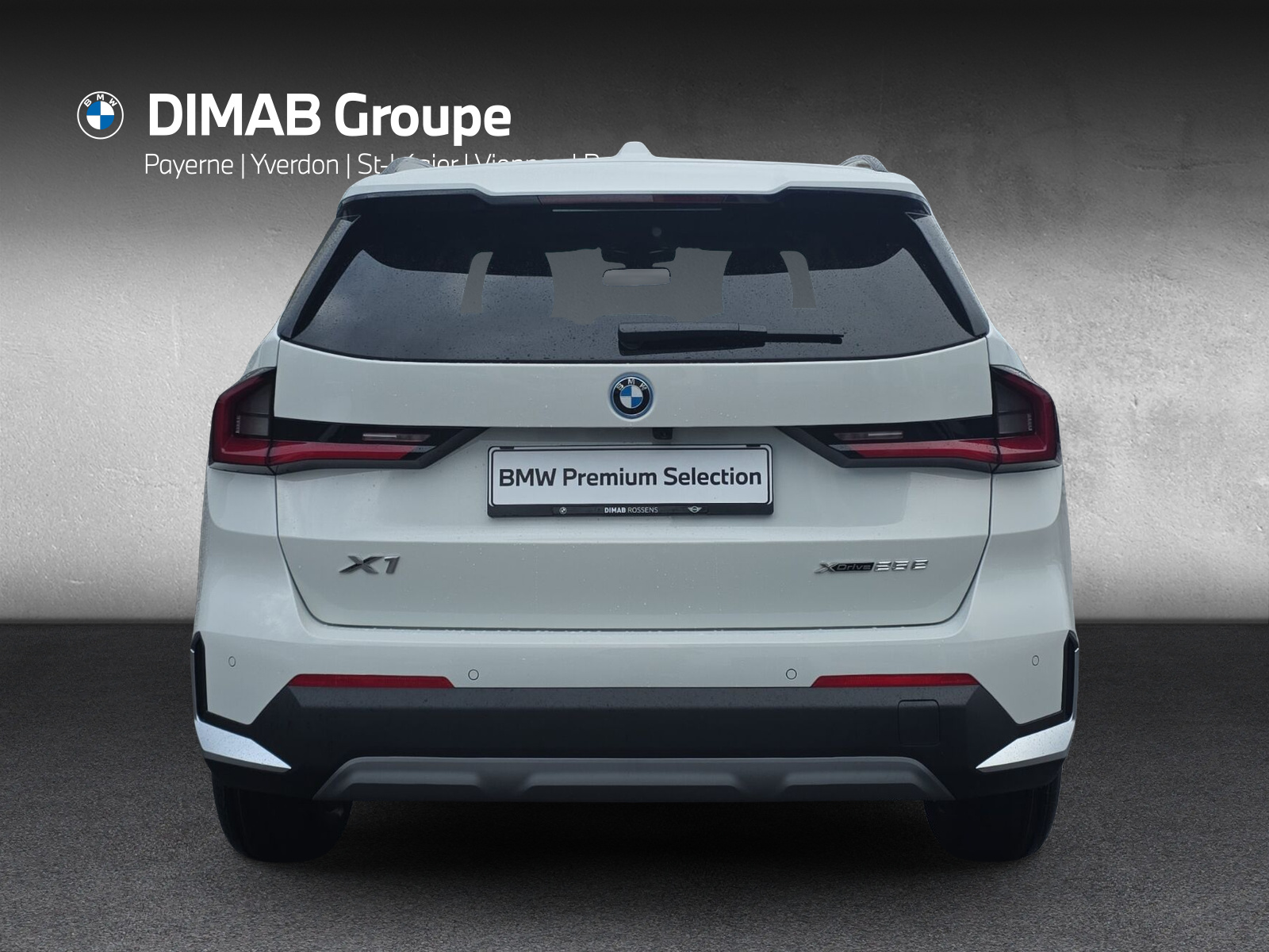 BMW X1 xDrive 25e-showroom-element-3