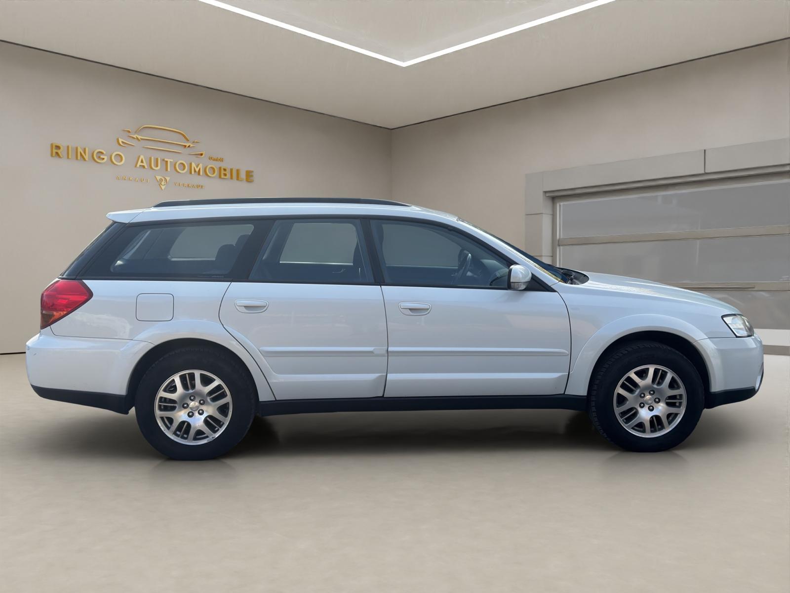 SUBARU Outback 2.5i AWD-image-6