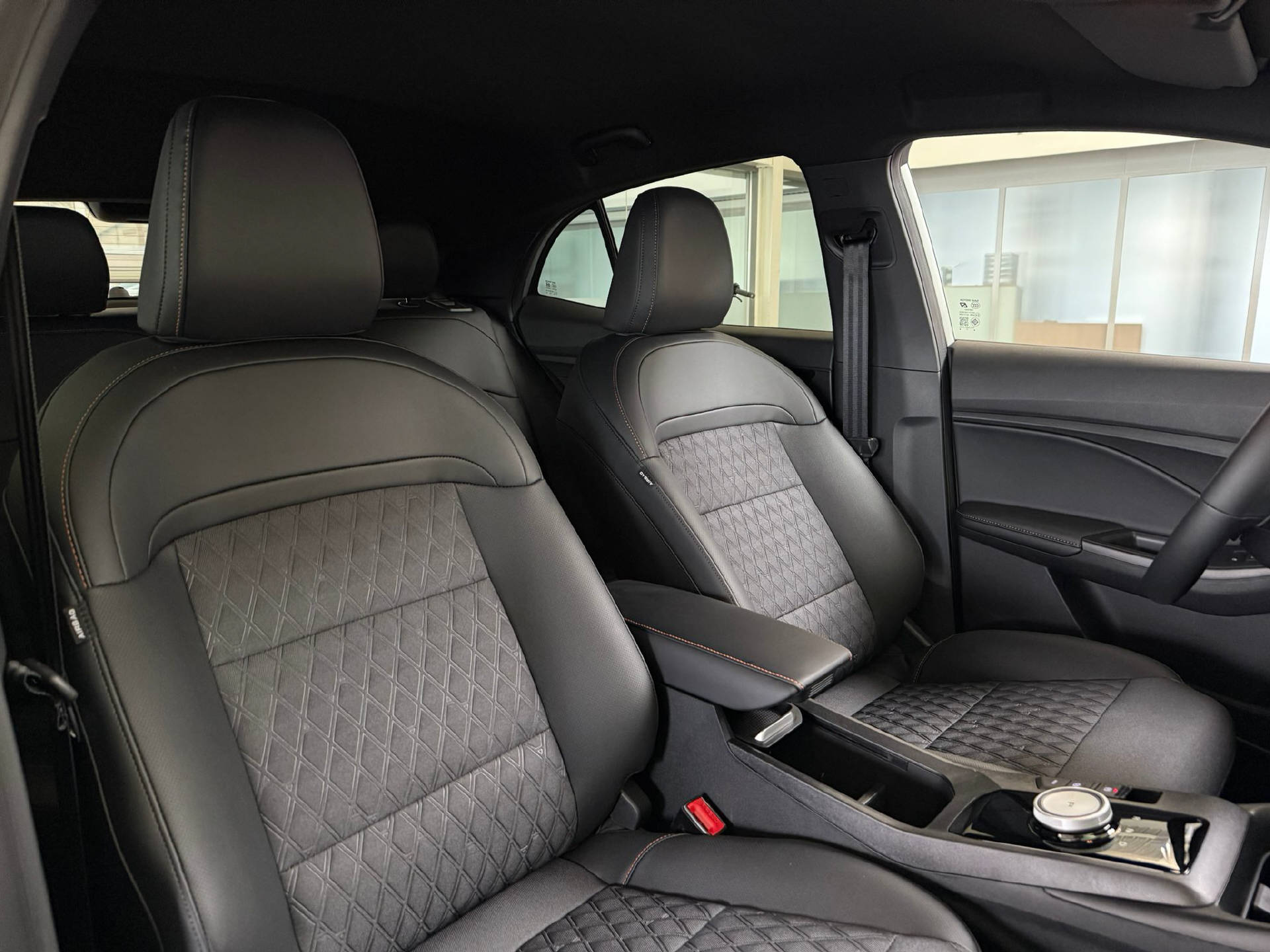 MG 3 1.5 Hybrid Luxury-image-7