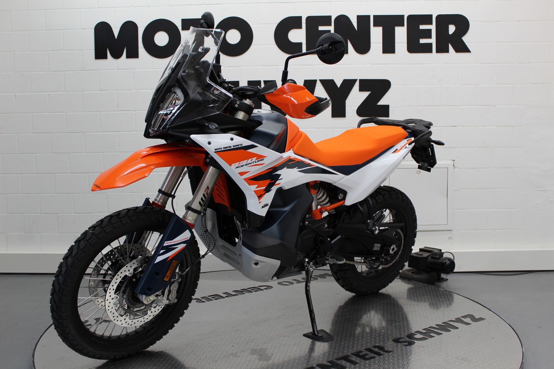 KTM 890 Adventure R-image-3