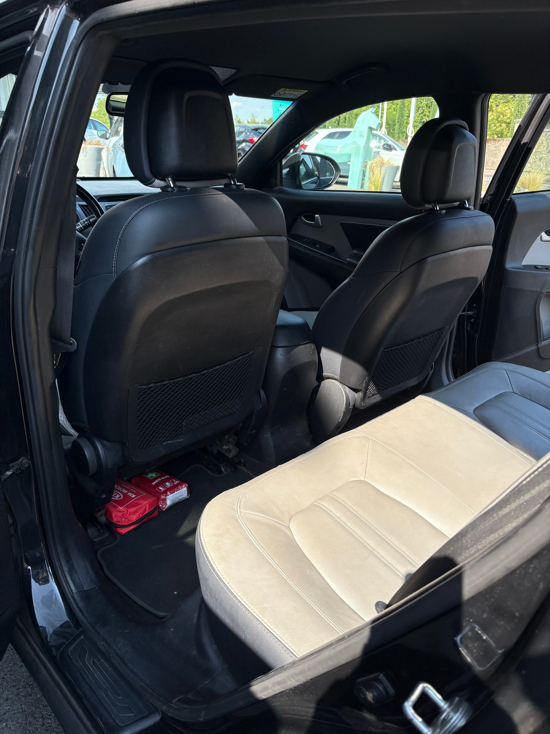 KIA SPORTAGE-image-3