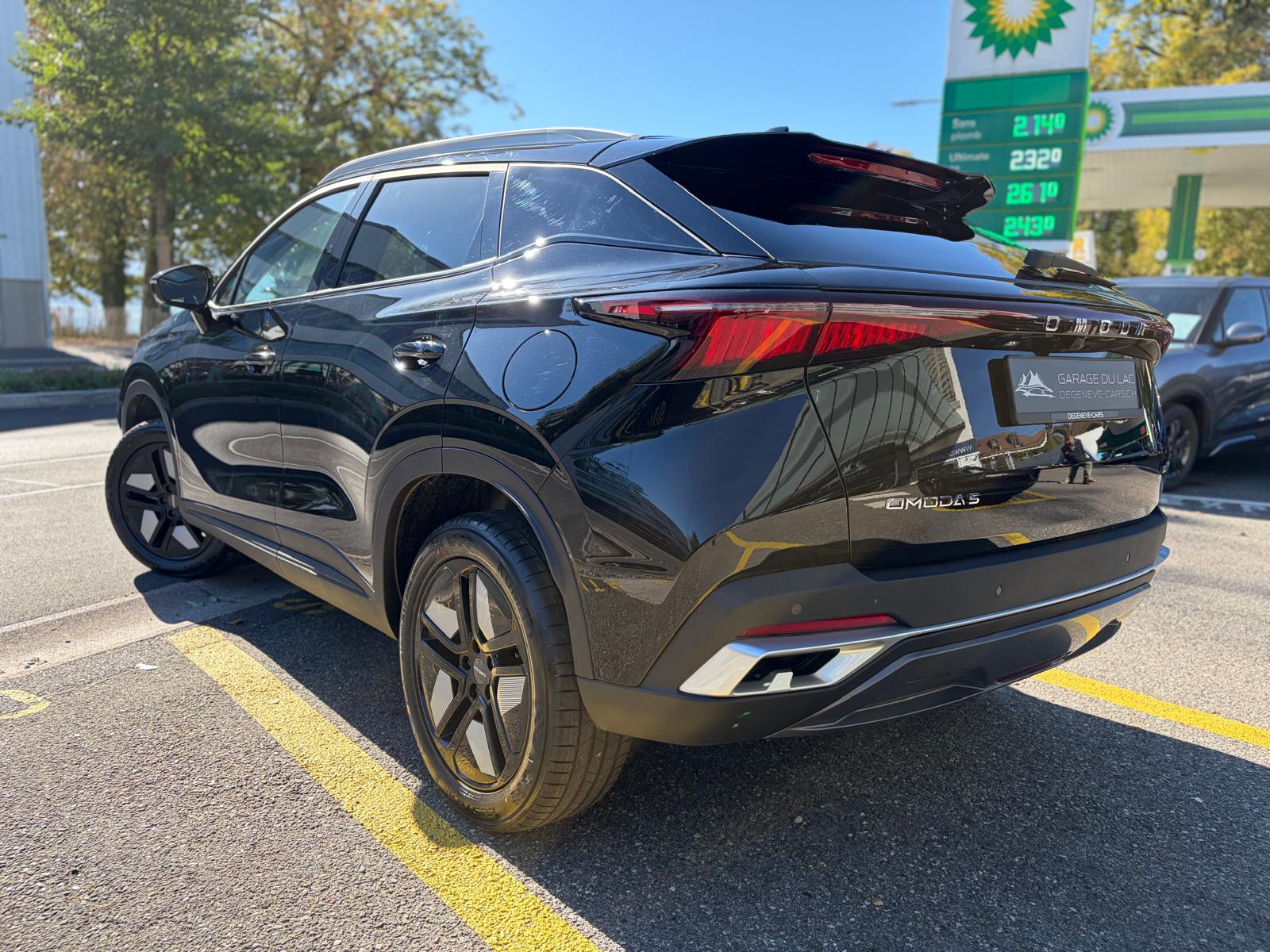 OMODA 5 1.5 TGDI SHS-H Premium-showroom-element-2