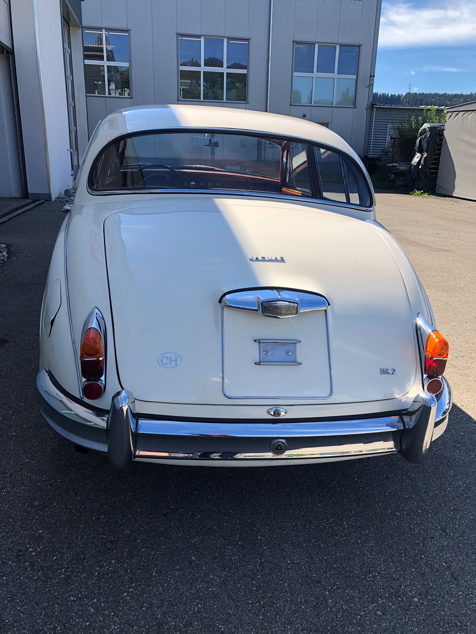 JAGUAR MK 2-image-2