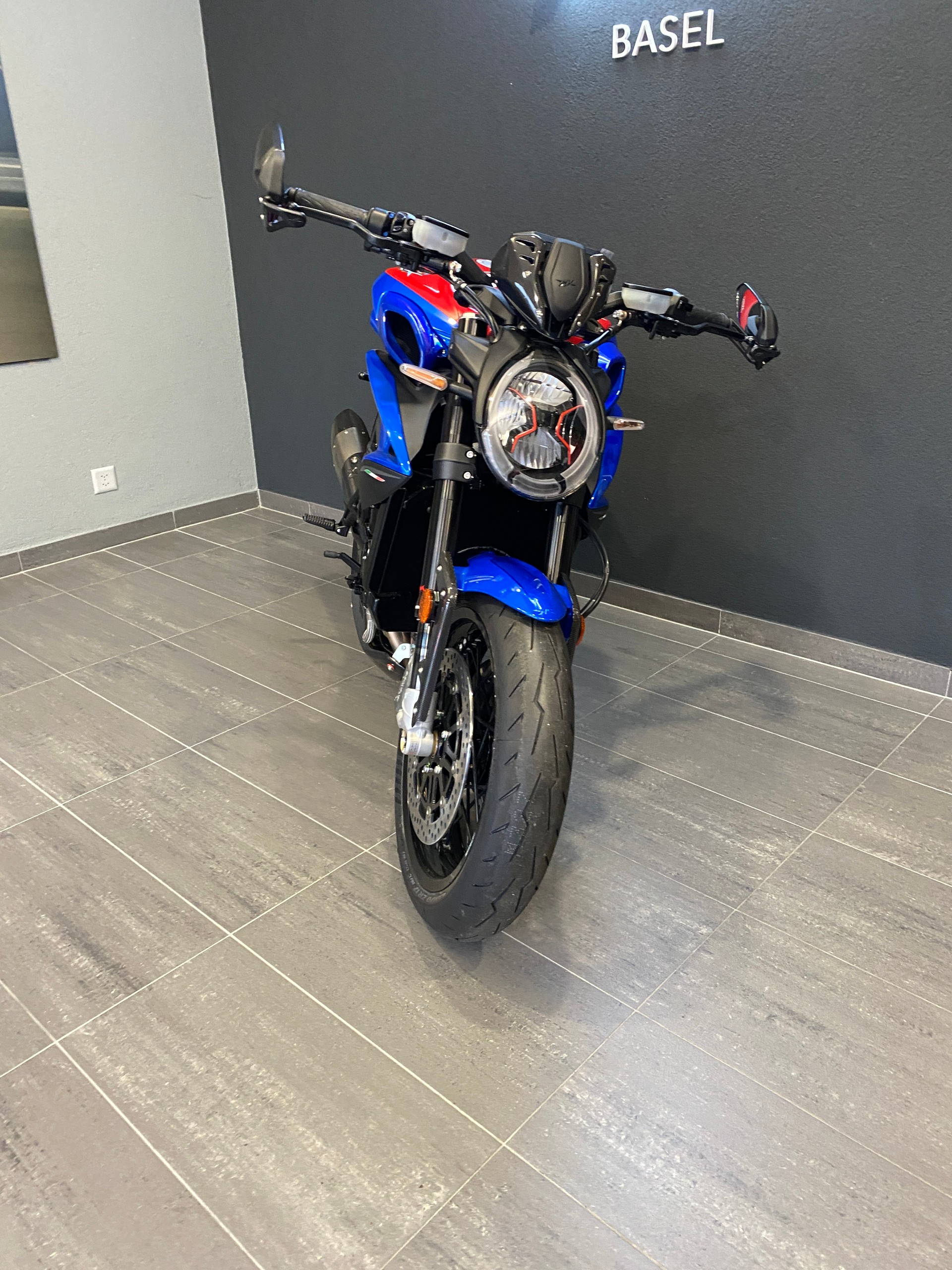 MV AGUSTA Dragster 800 RR SCS America-image-2