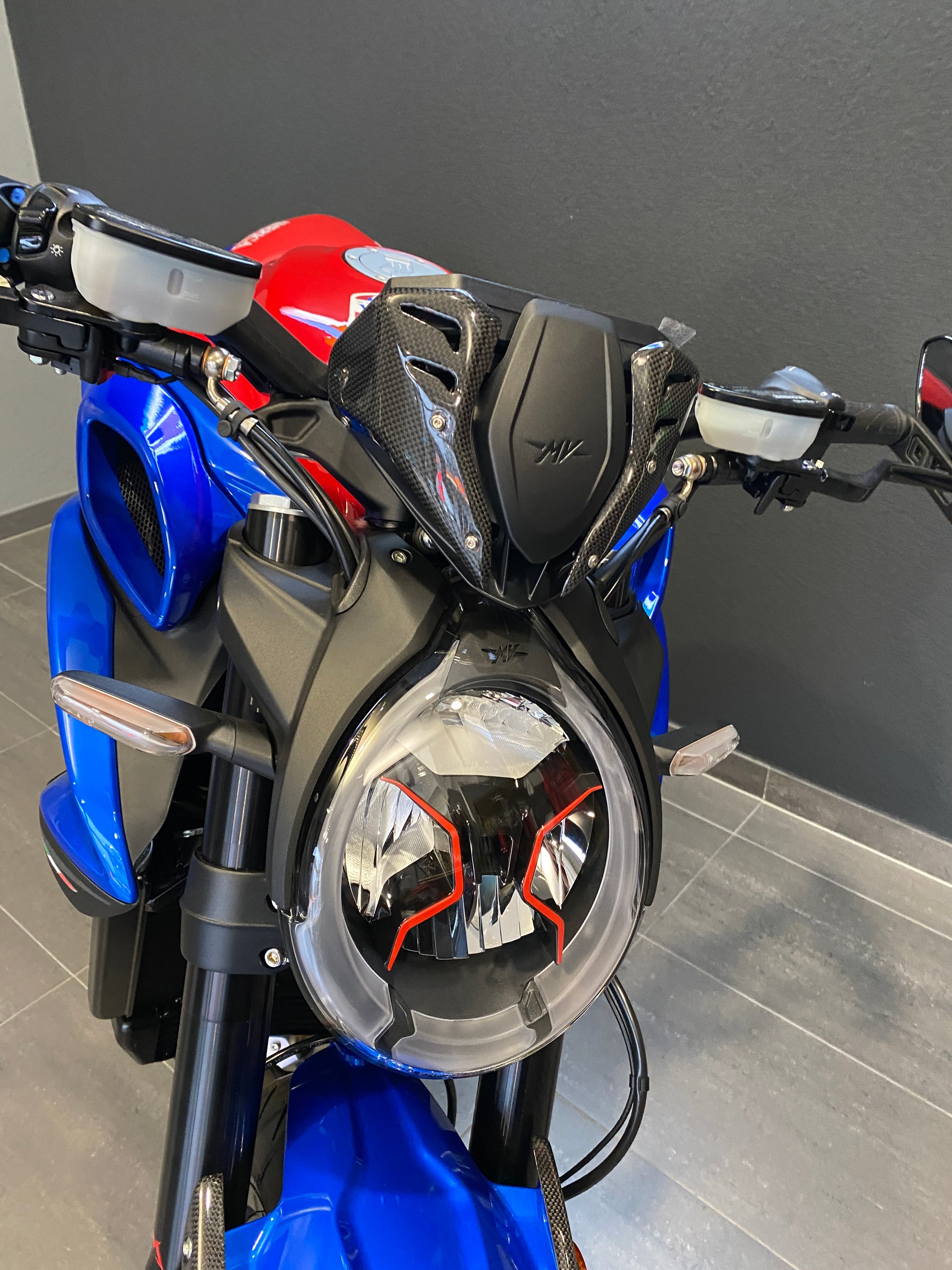 MV AGUSTA Dragster 800 RR SCS America-image-3
