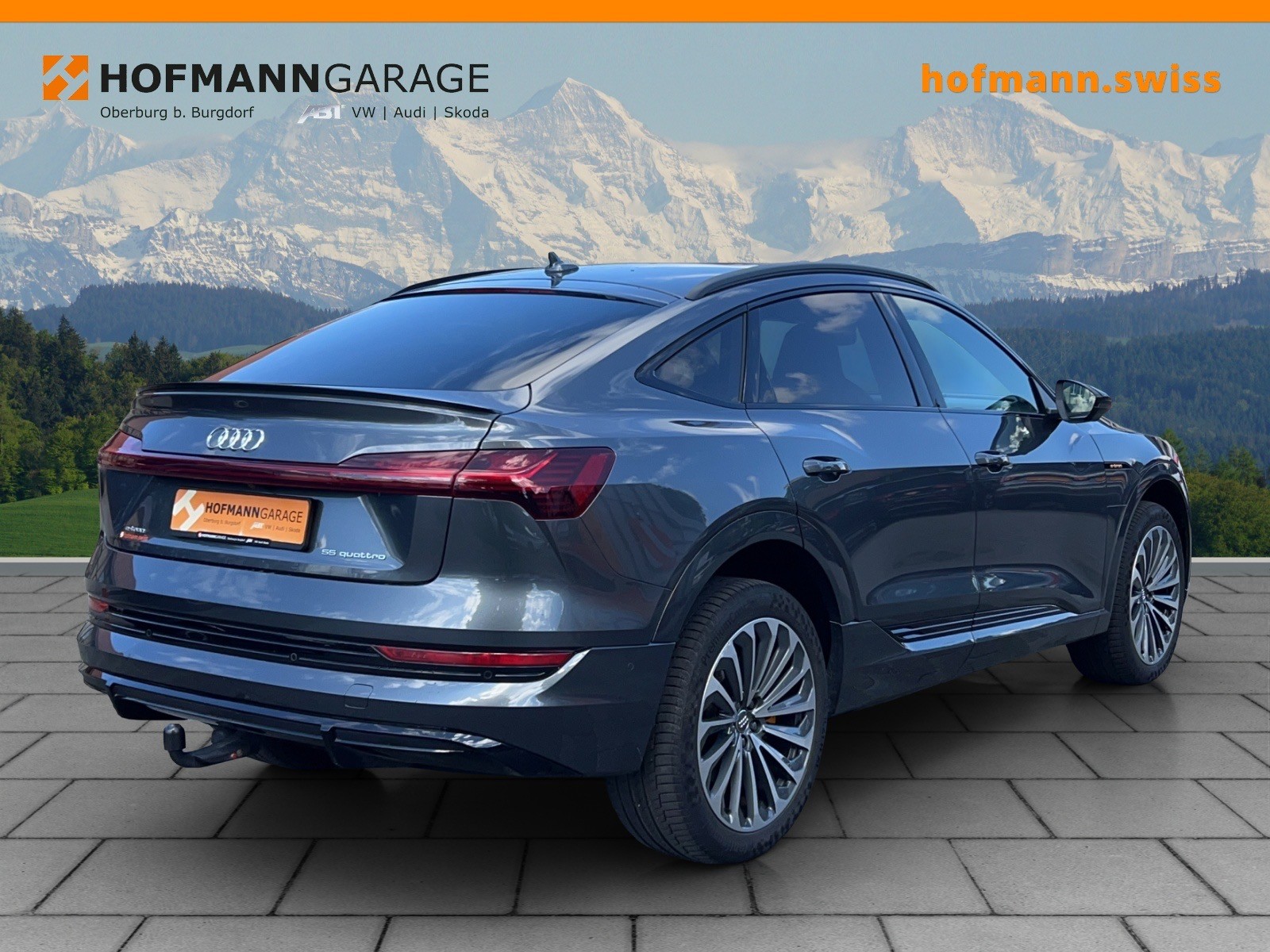 AUDI e-tron 55 Sportback S Line quattro-image-4